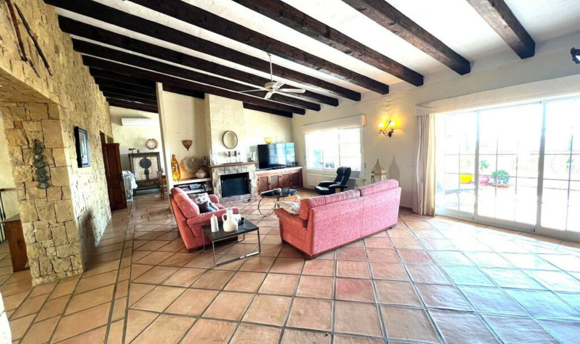 Resale - House -
Mijas