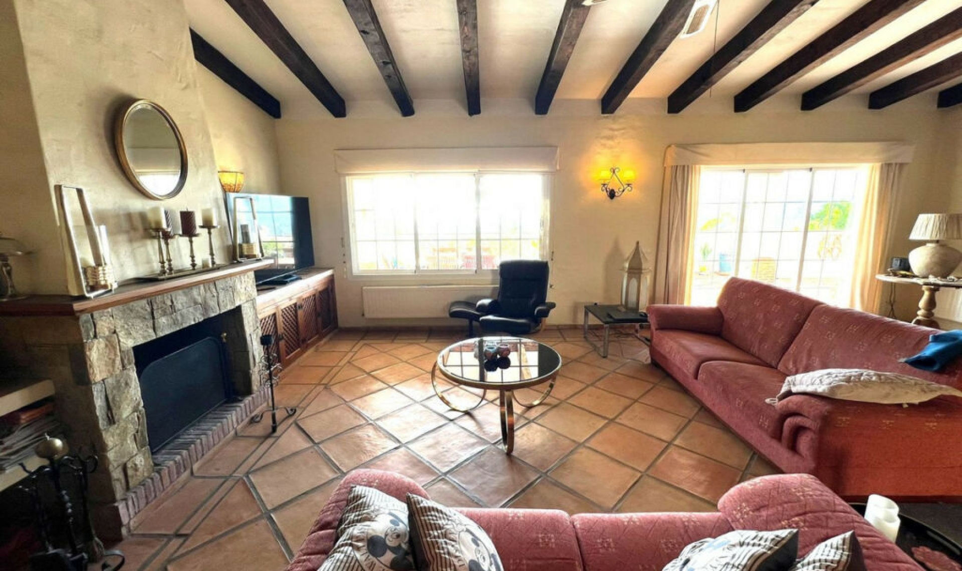 Resale - House -
Mijas