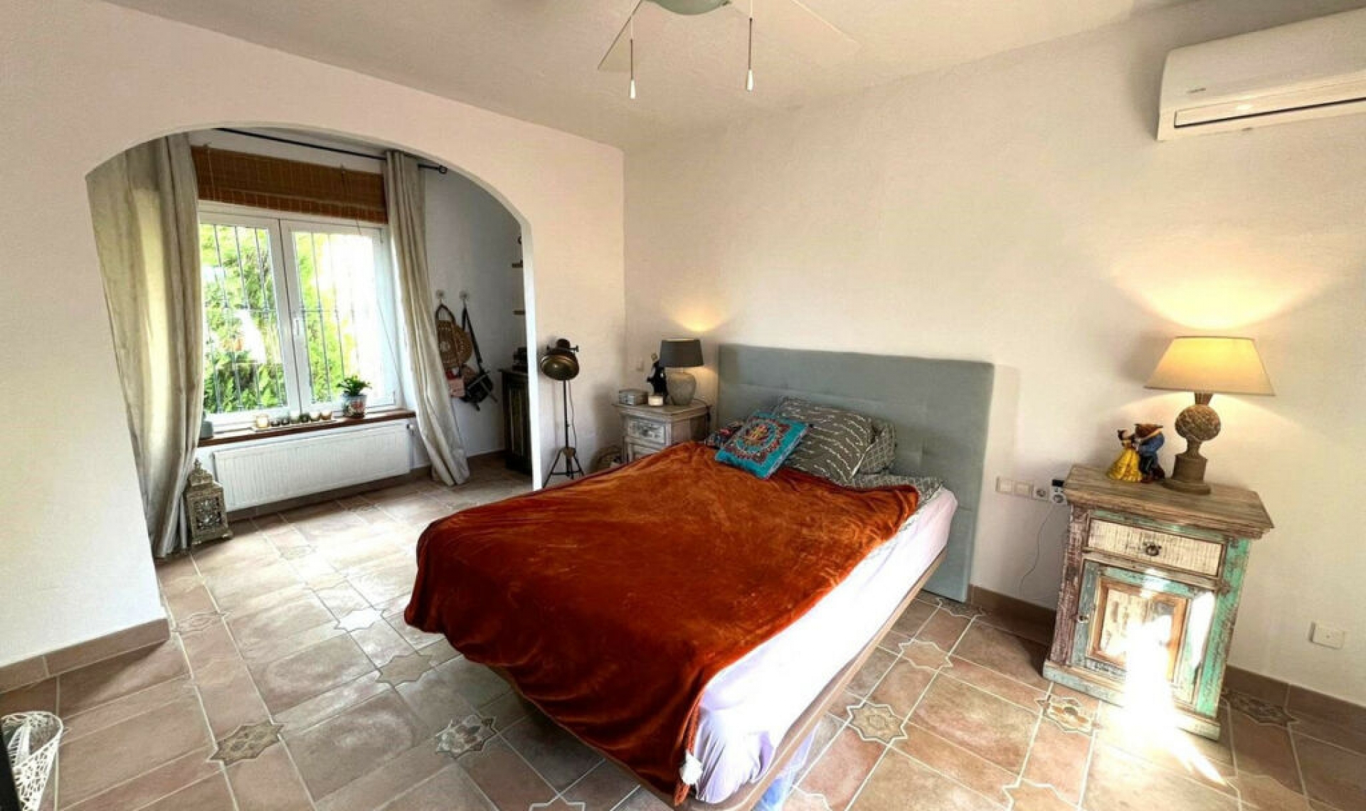 Resale - House -
Mijas