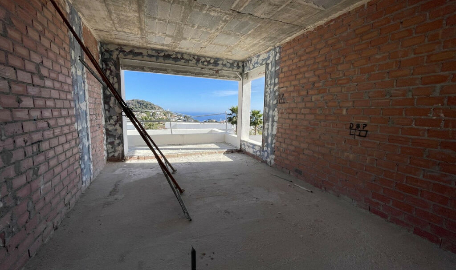 Resale - House -
Mijas