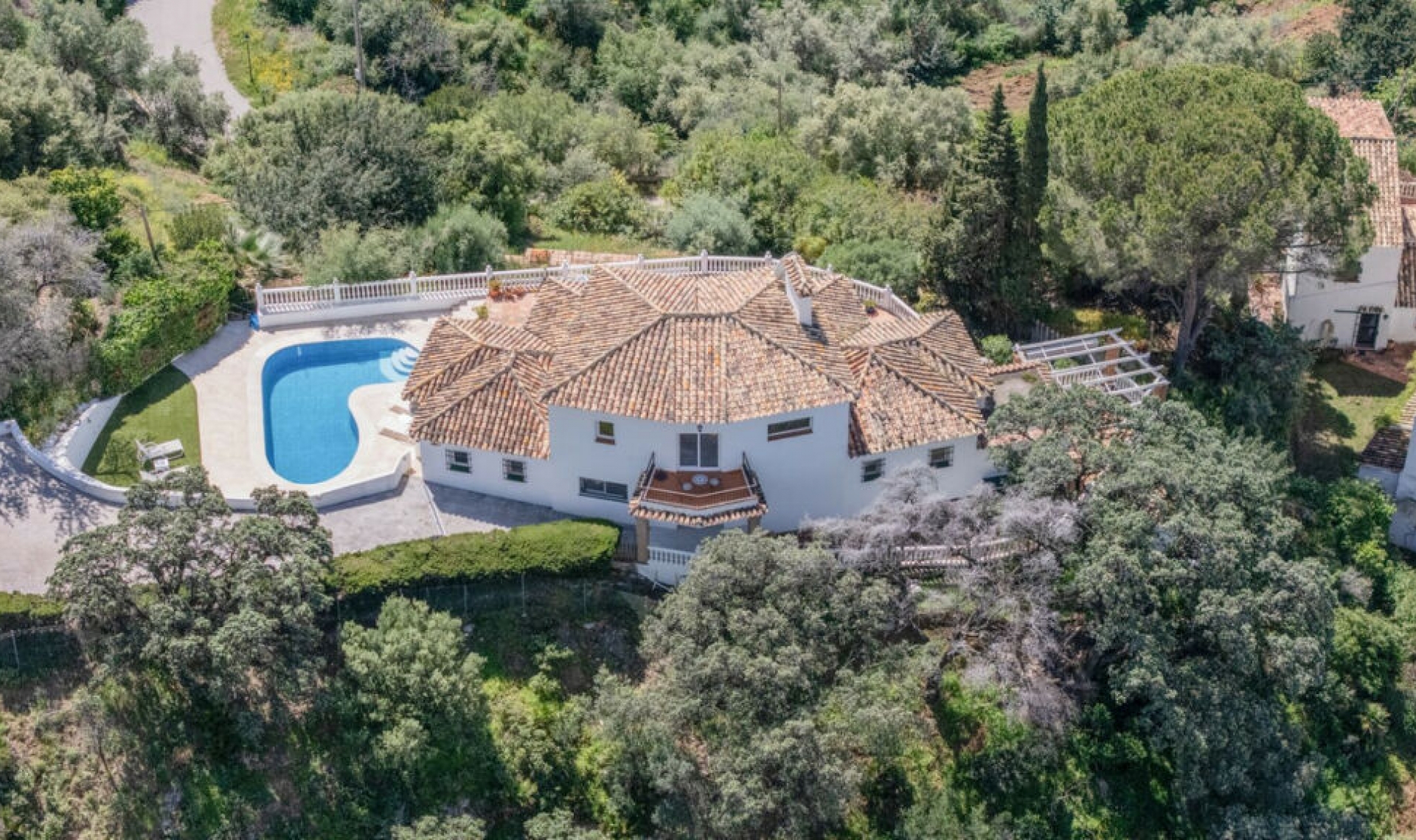 Resale - House -
Mijas