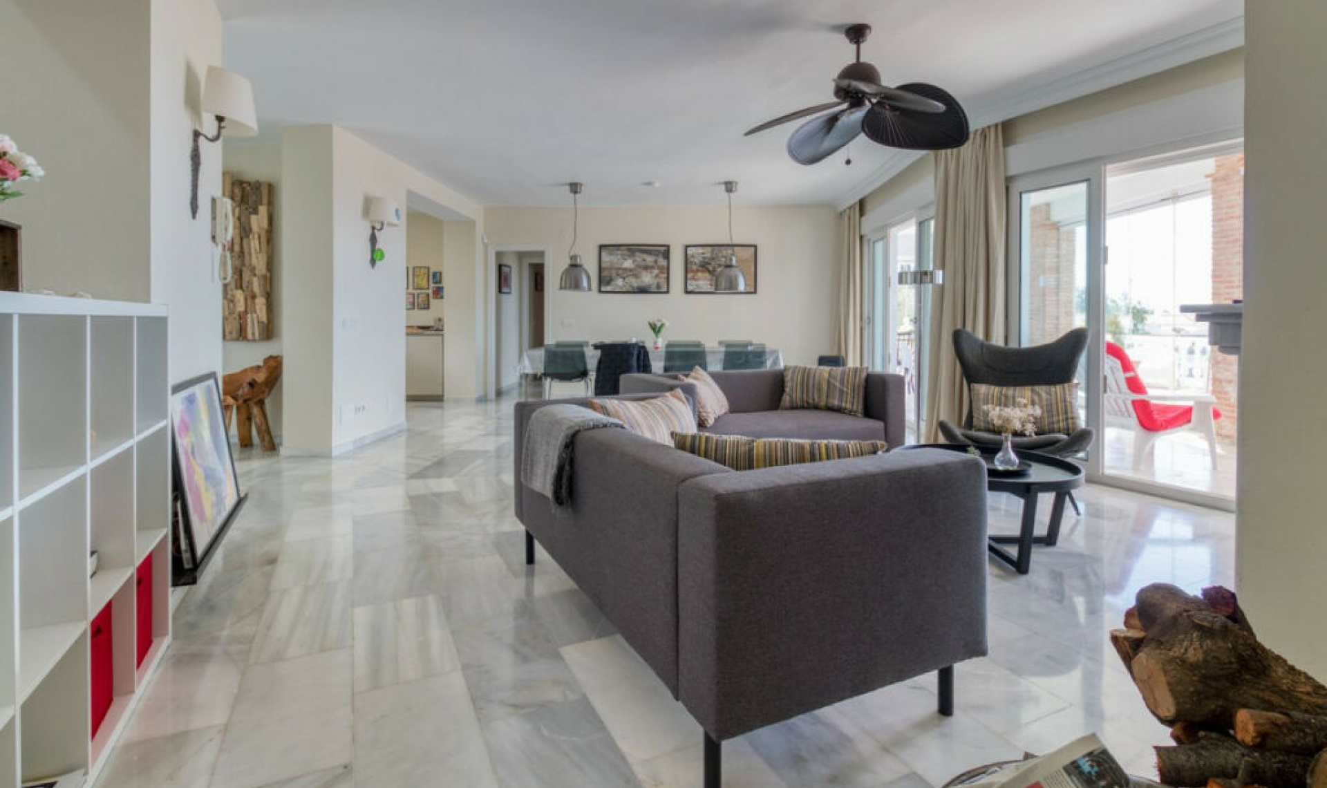 Resale - House -
Mijas