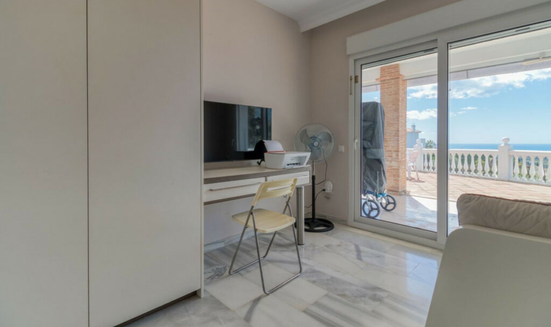 Resale - House -
Mijas