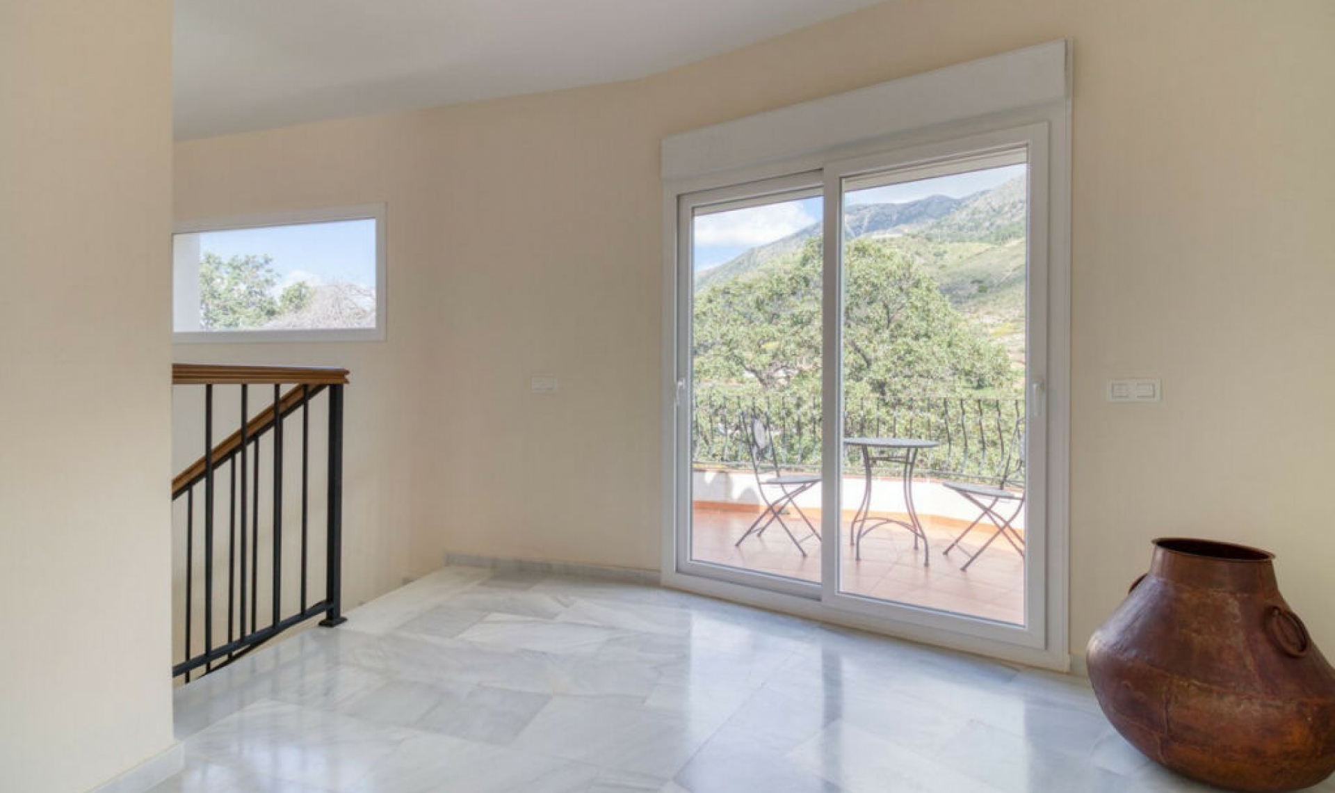 Resale - House -
Mijas