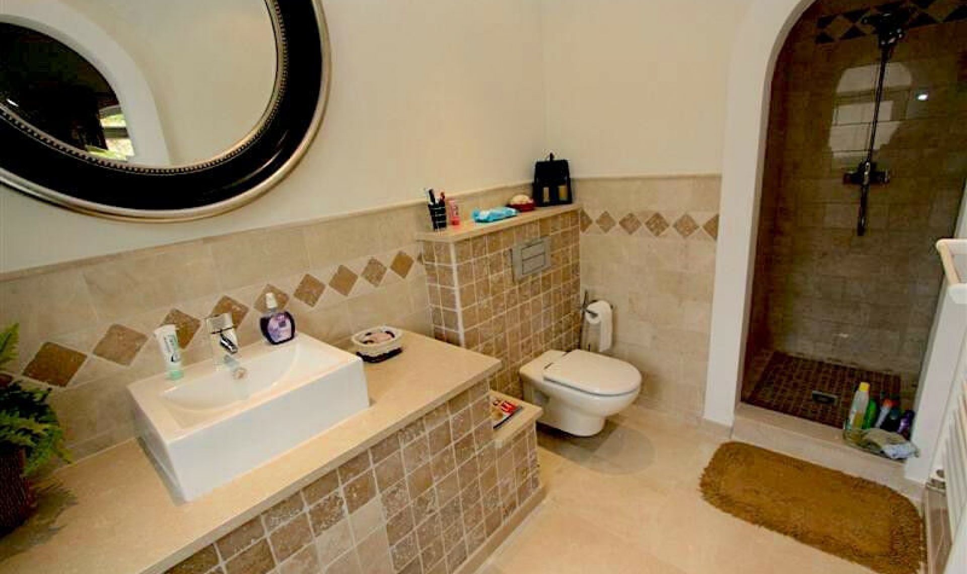 Resale - House -
Mijas