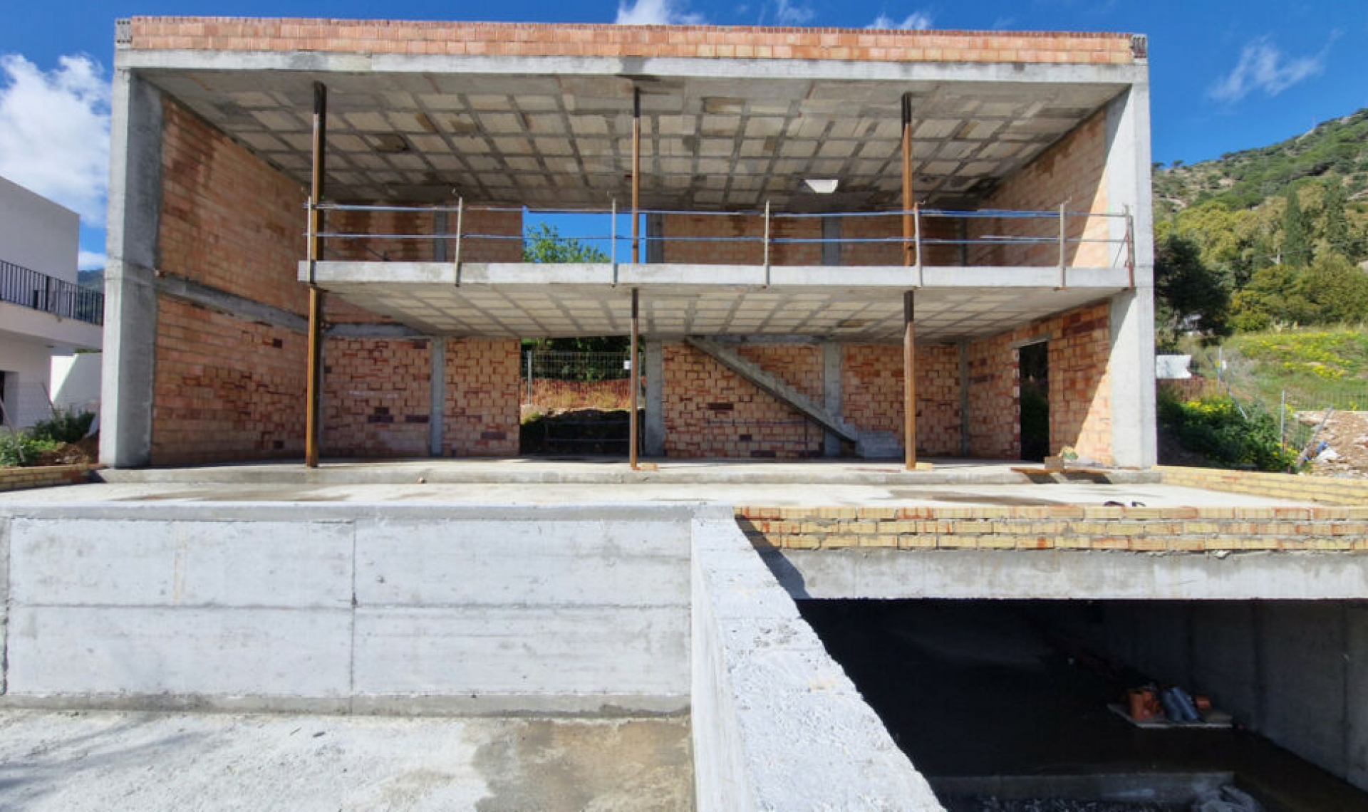 Resale - House -
Mijas