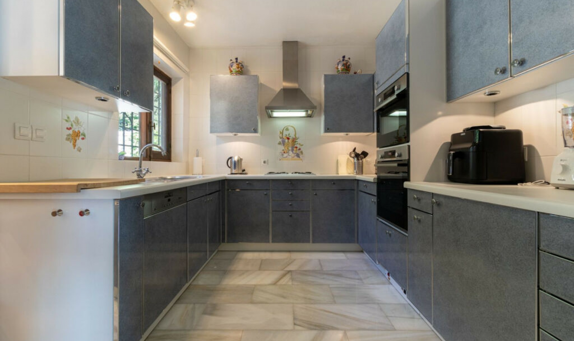 Resale - House -
Mijas