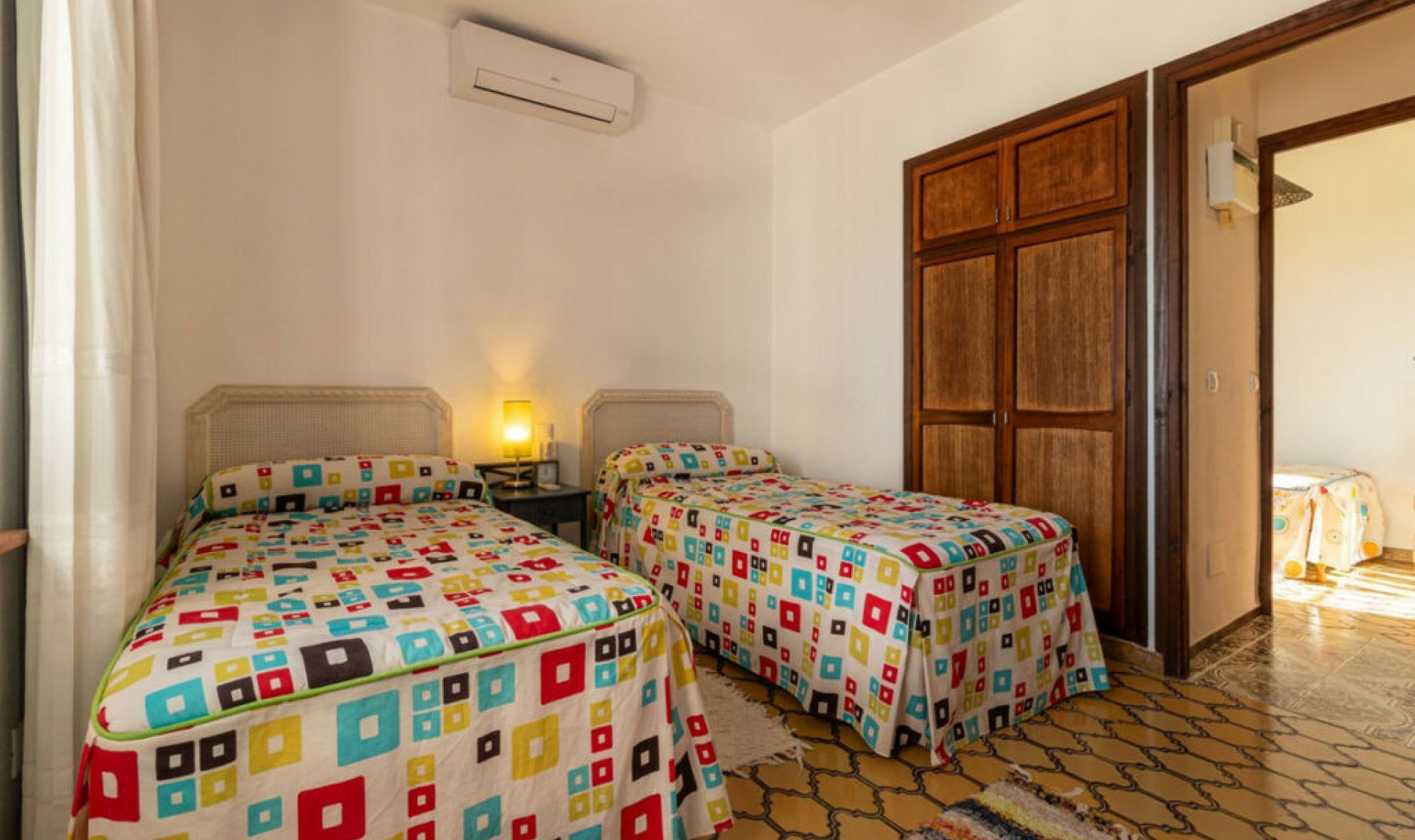 Resale - House -
Mijas