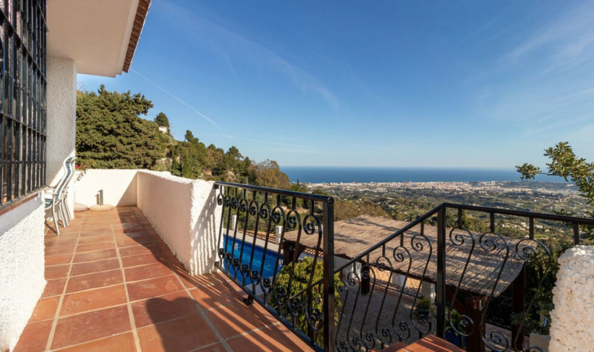 Resale - House -
Mijas