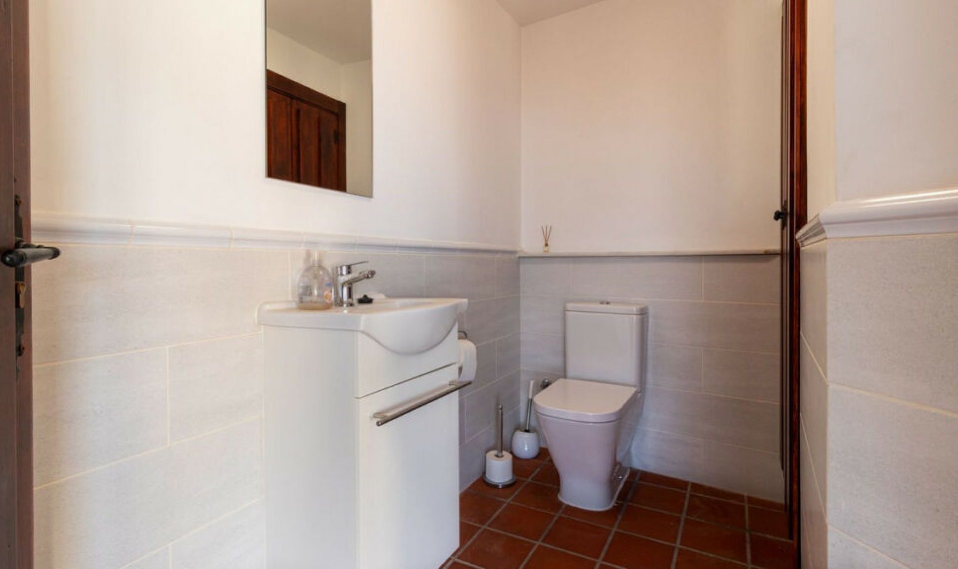 Resale - House -
Mijas
