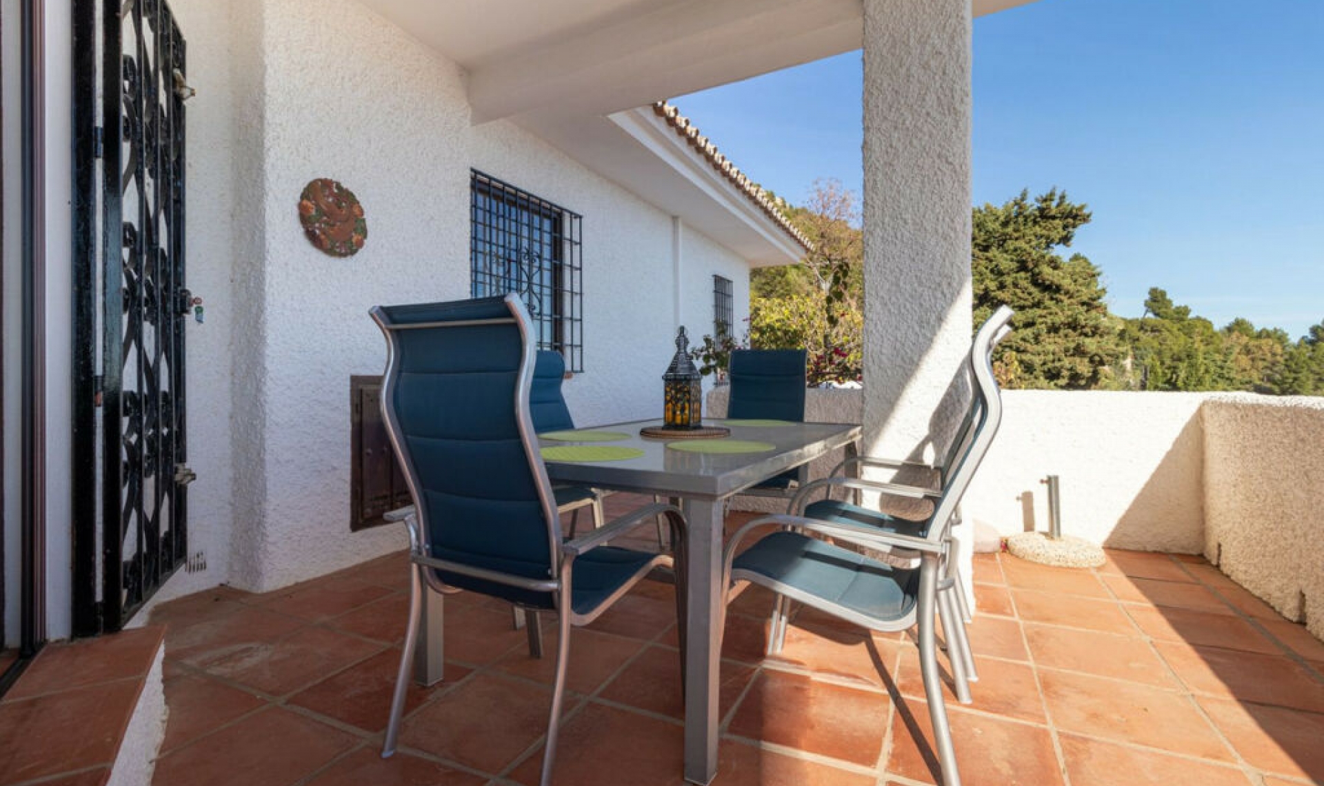 Resale - House -
Mijas