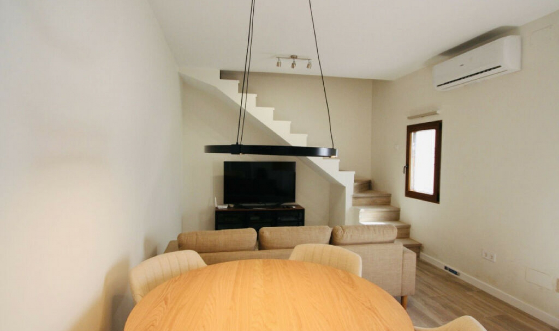 Resale - House -
Mijas