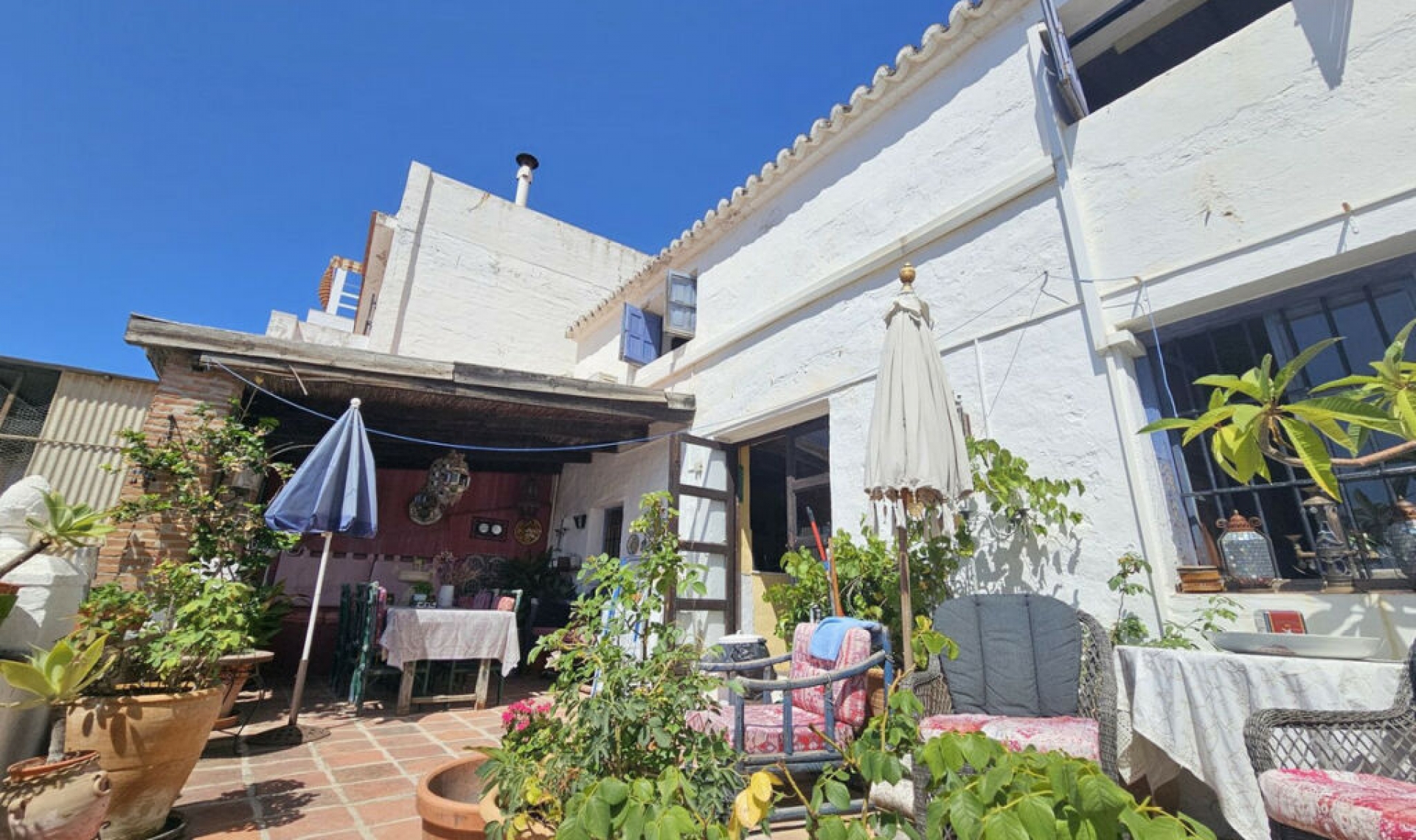 Resale - House -
Mijas