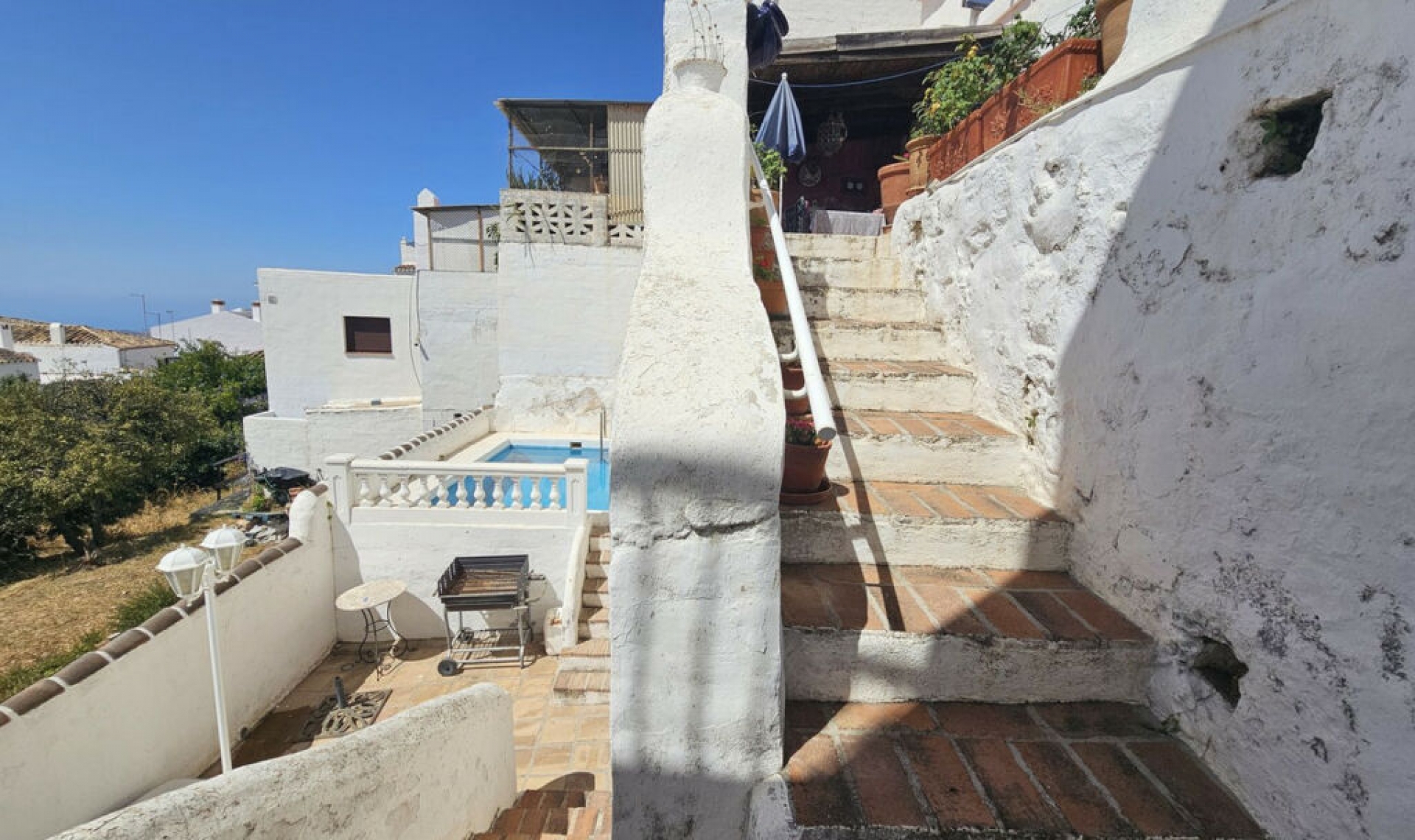 Resale - House -
Mijas