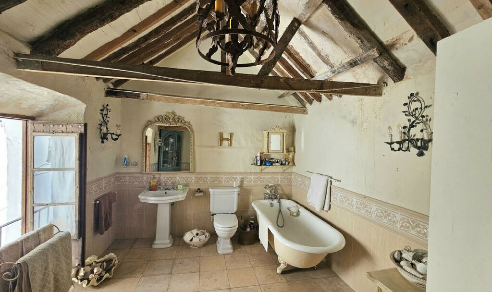 Resale - House -
Mijas