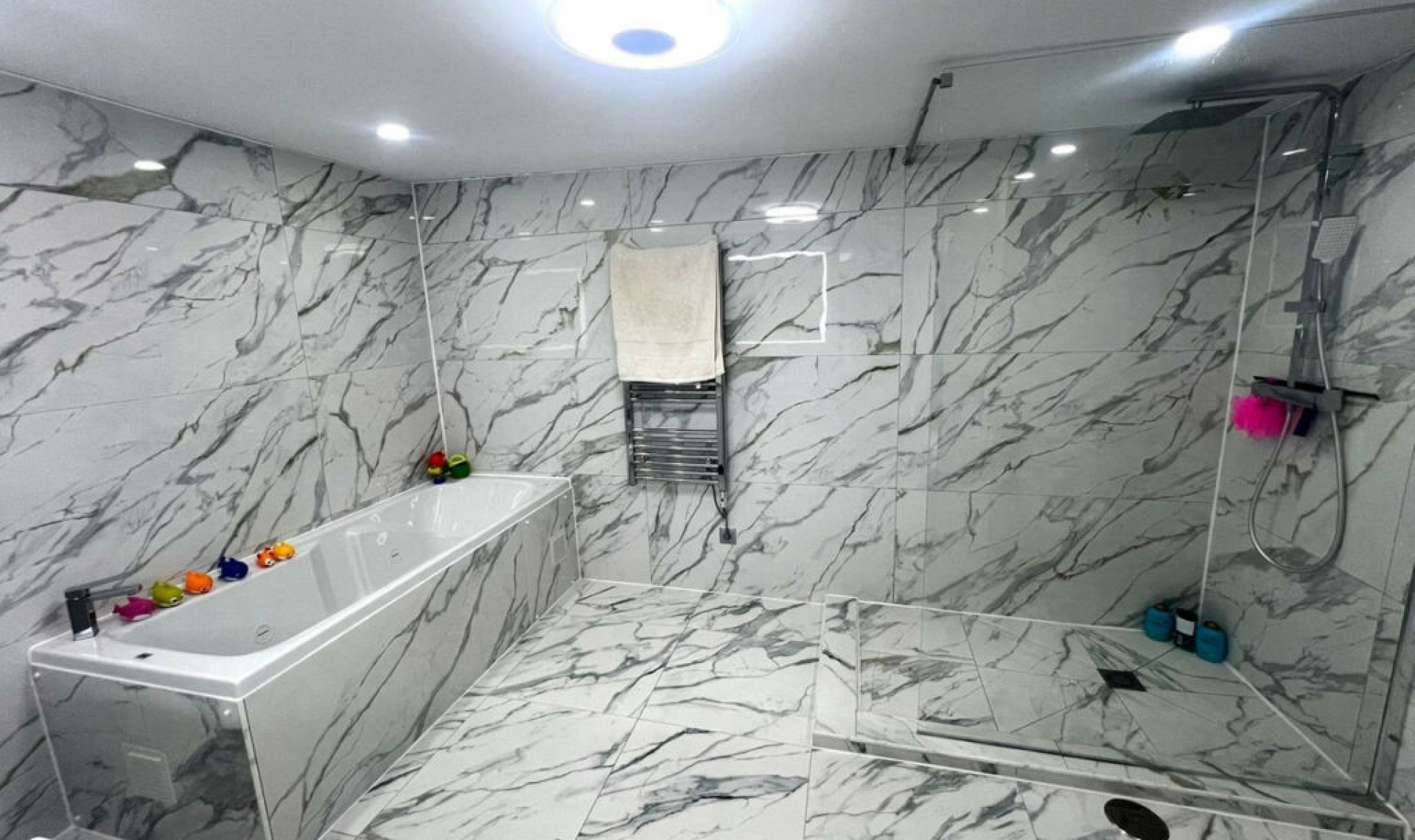 Resale - House -
Mijas