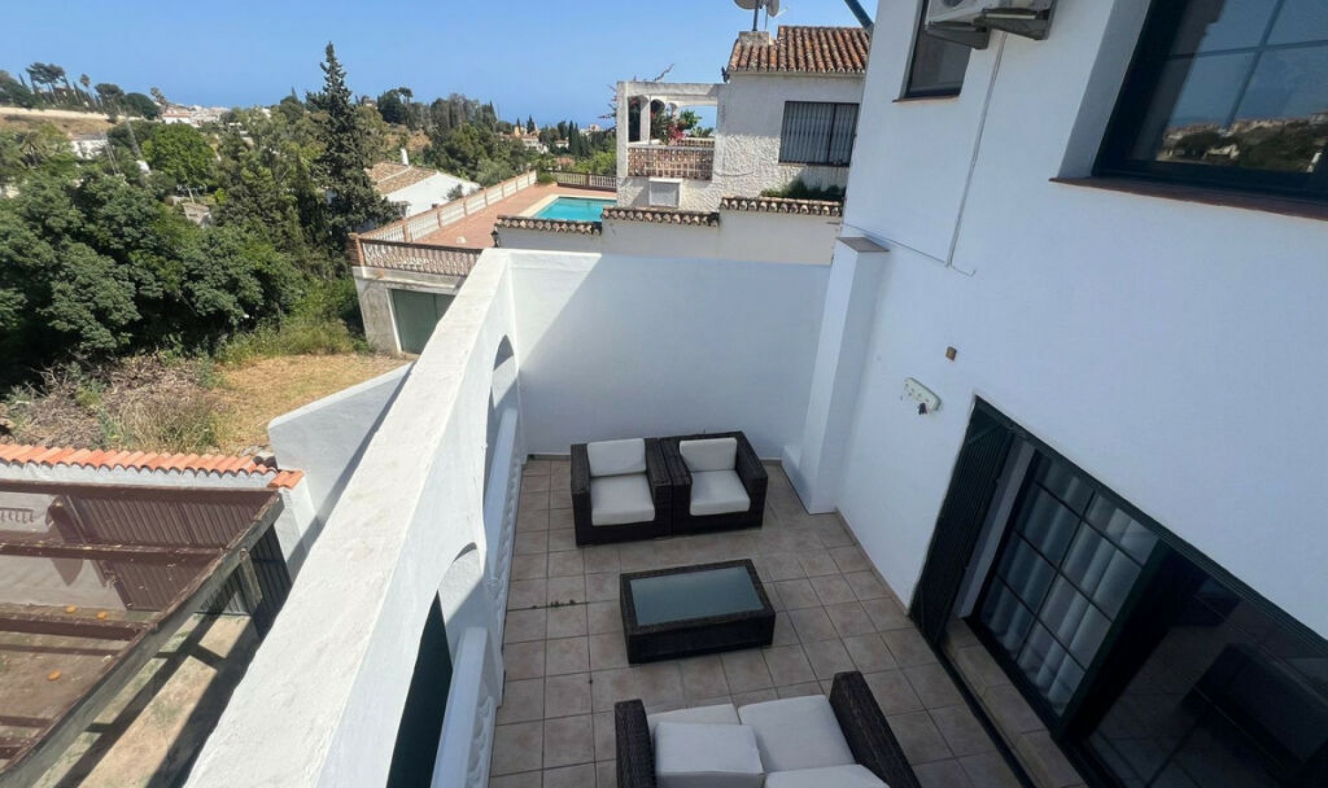 Resale - House -
Mijas