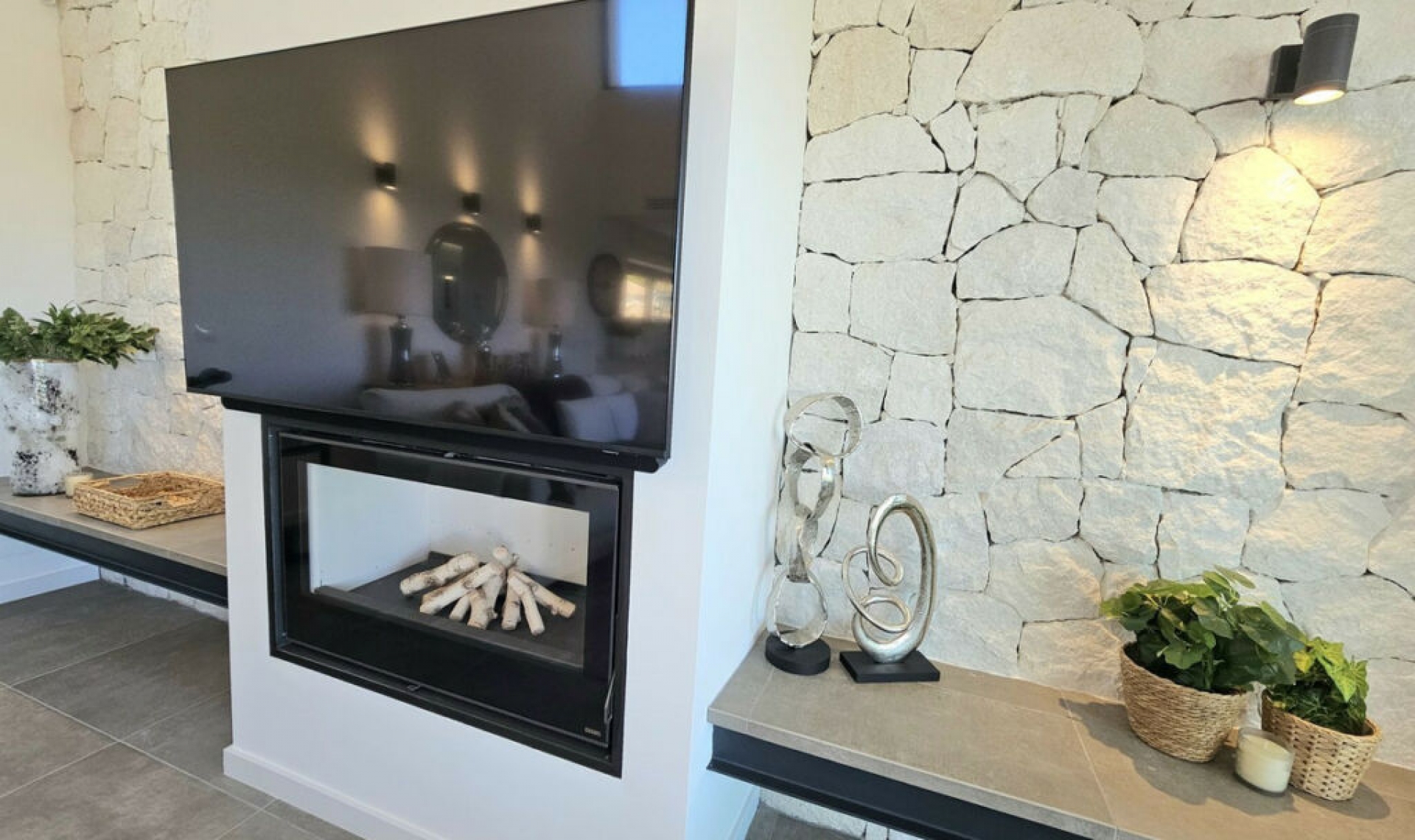 Resale - House -
Mijas