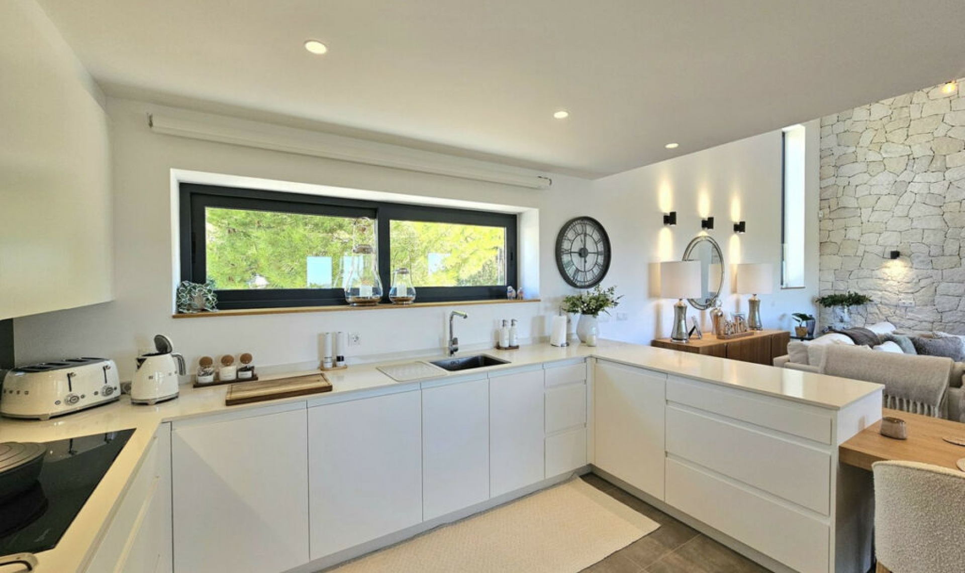 Resale - House -
Mijas