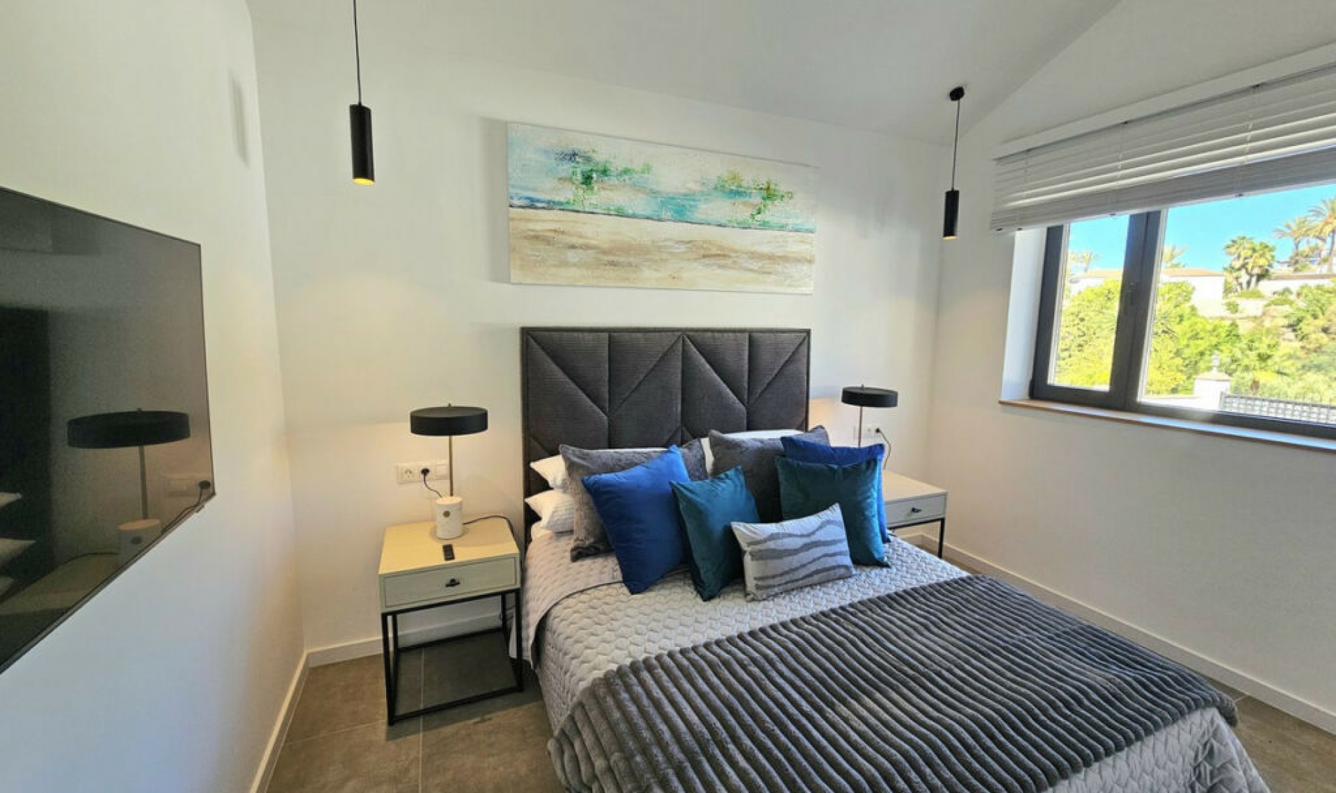 Resale - House -
Mijas
