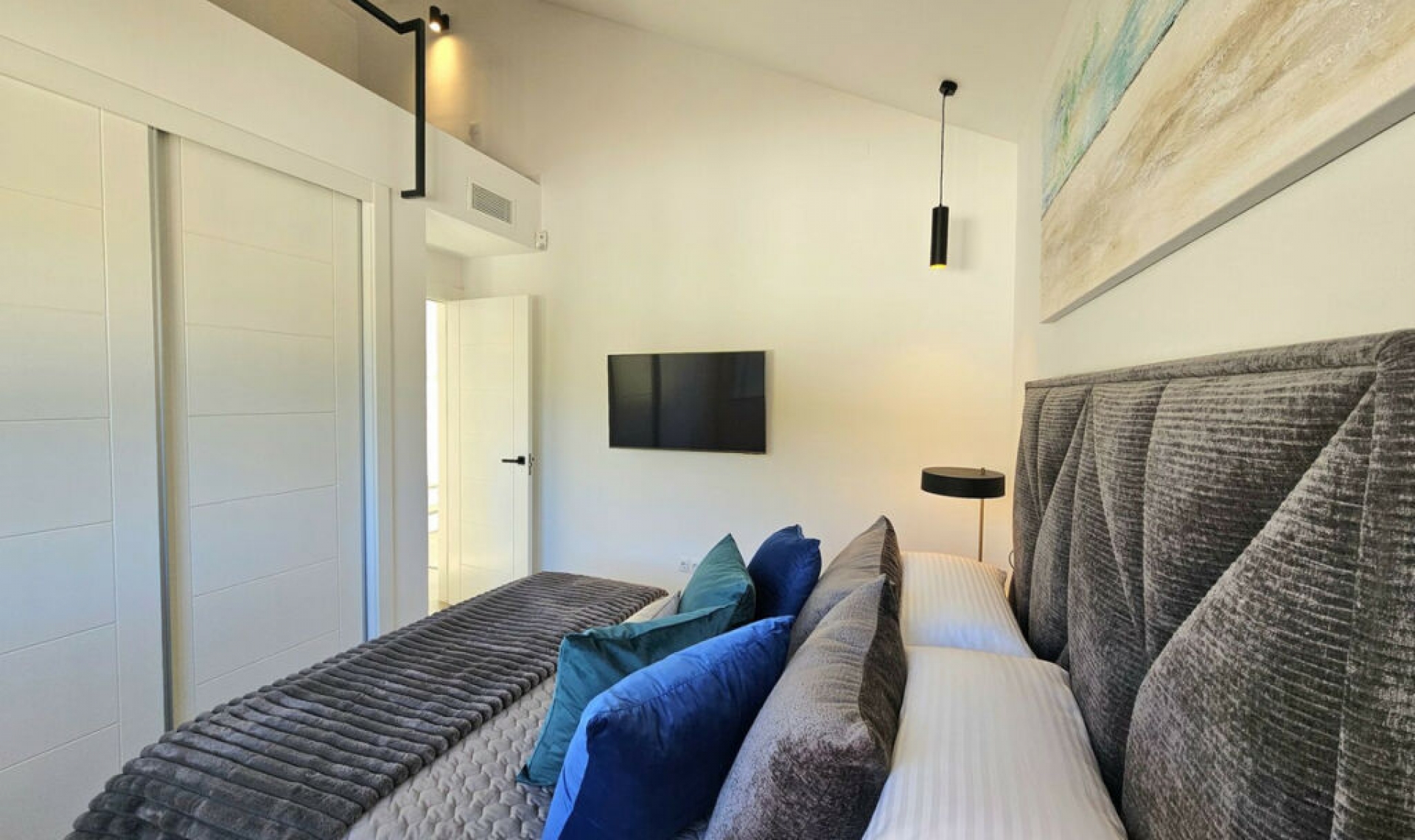 Resale - House -
Mijas