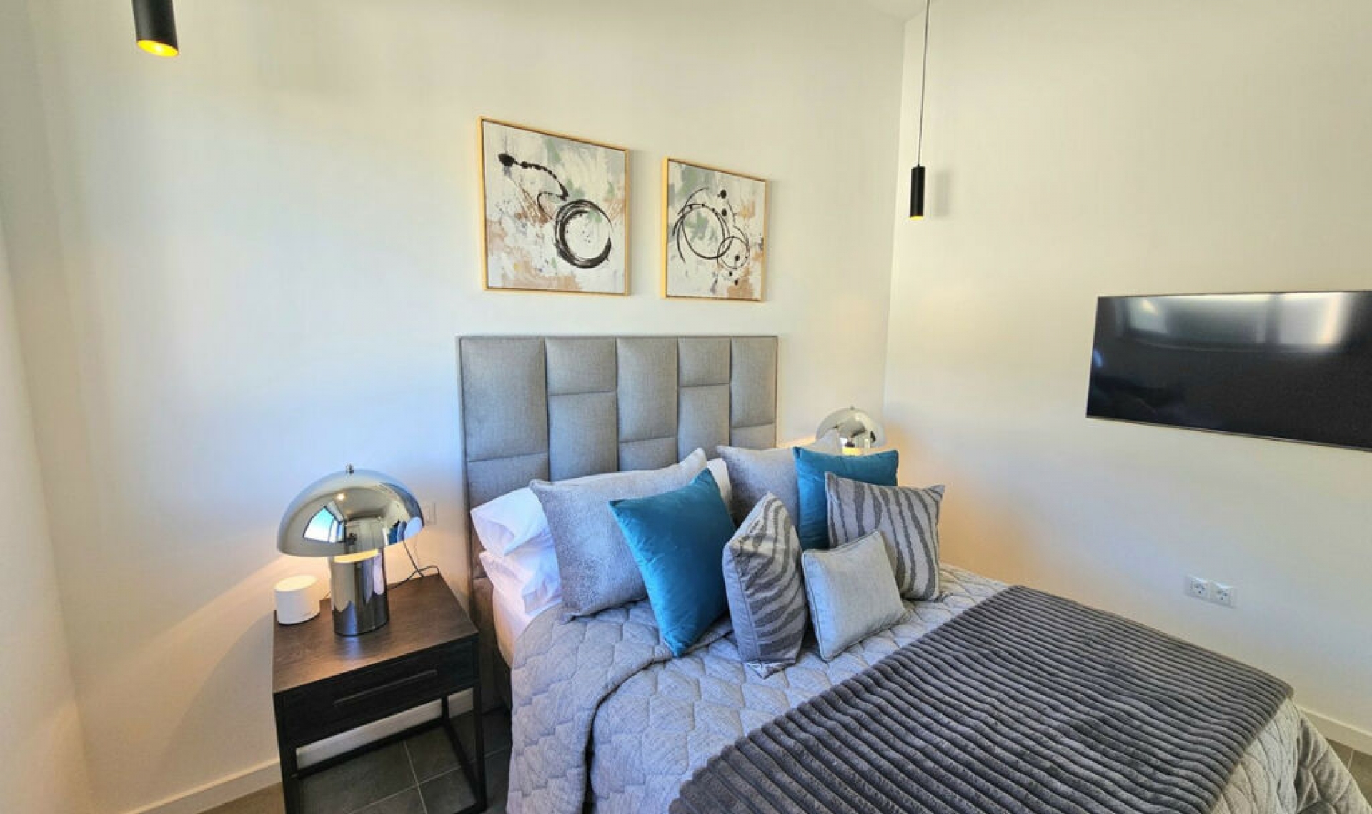 Resale - House -
Mijas