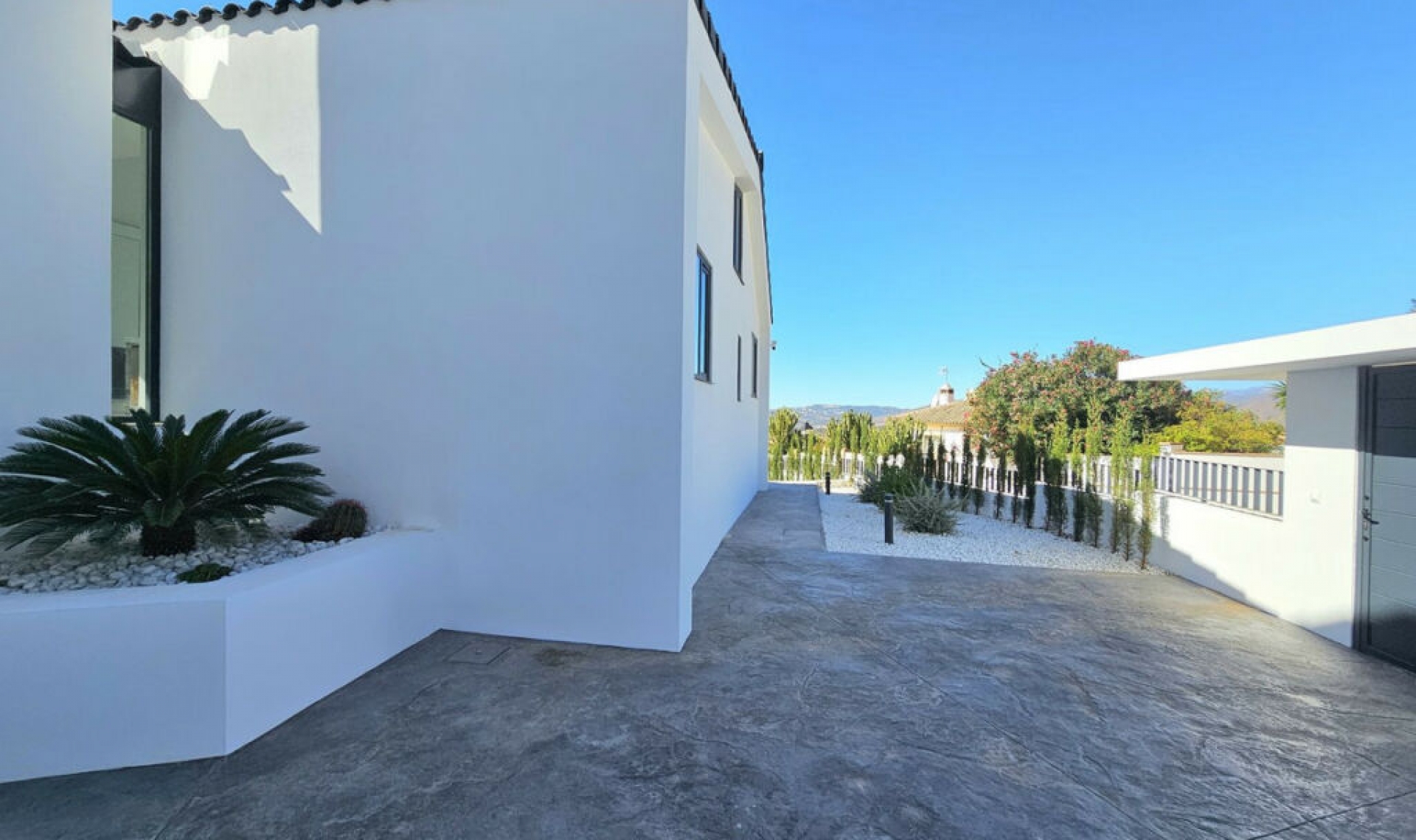 Resale - House -
Mijas