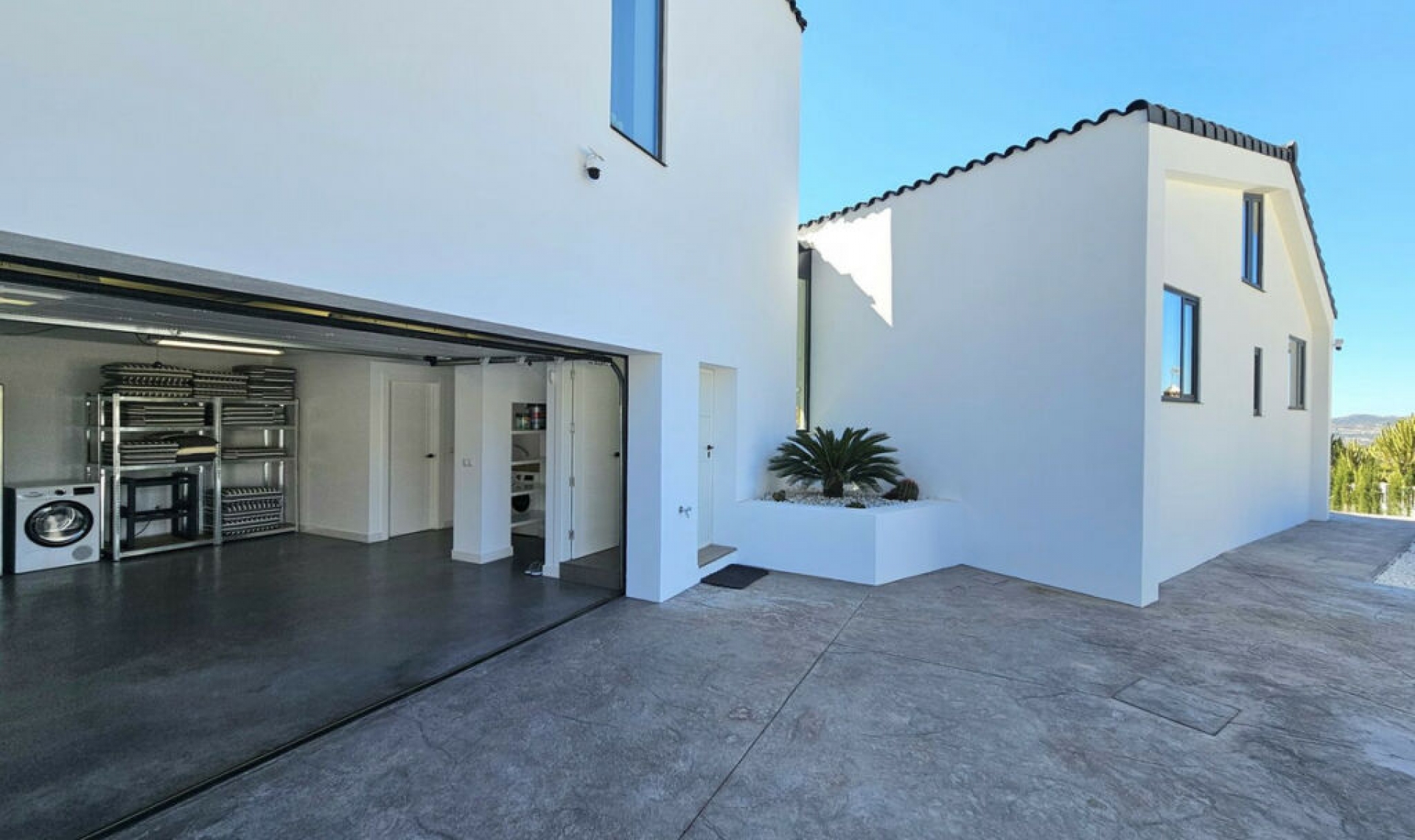 Resale - House -
Mijas