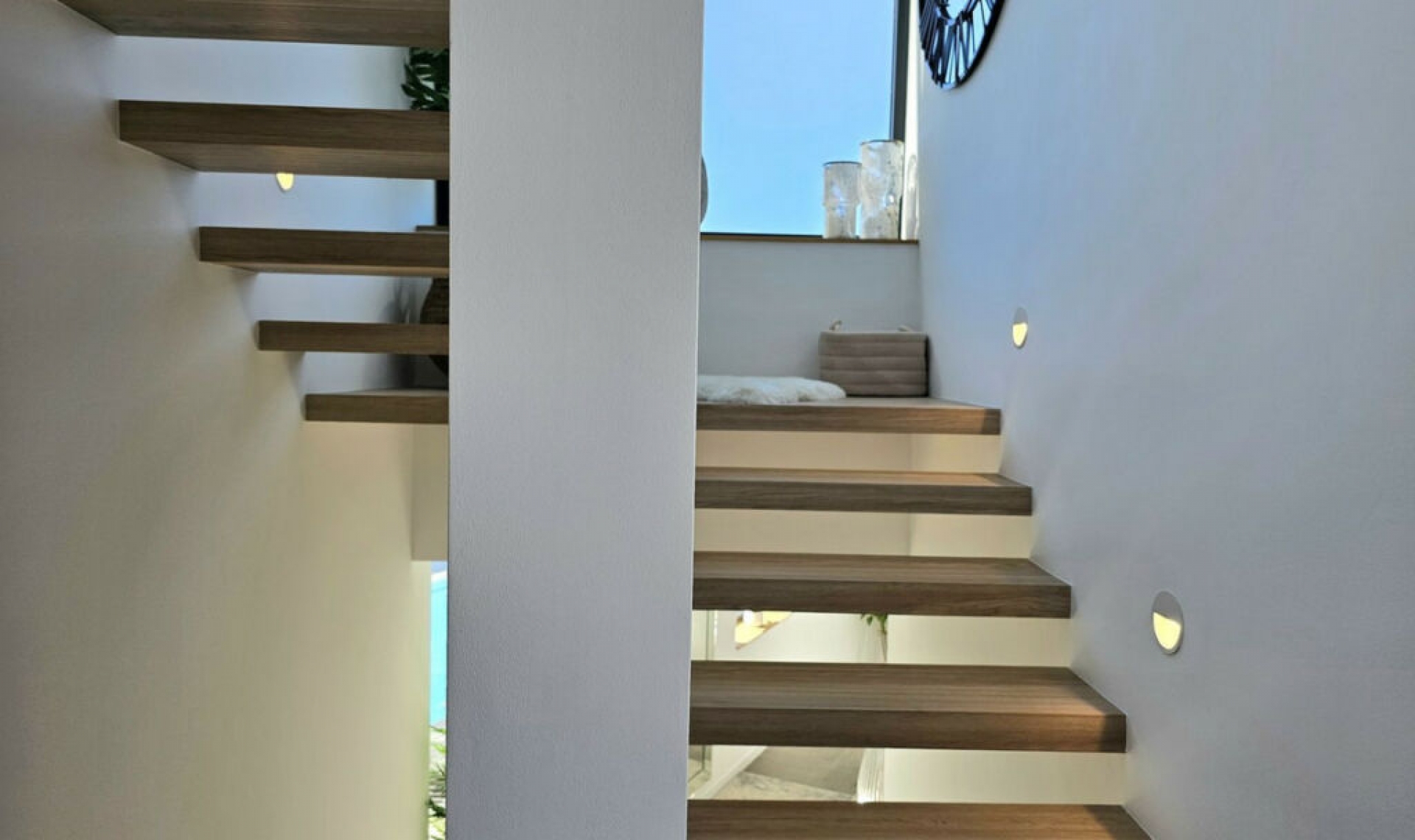 Resale - House -
Mijas
