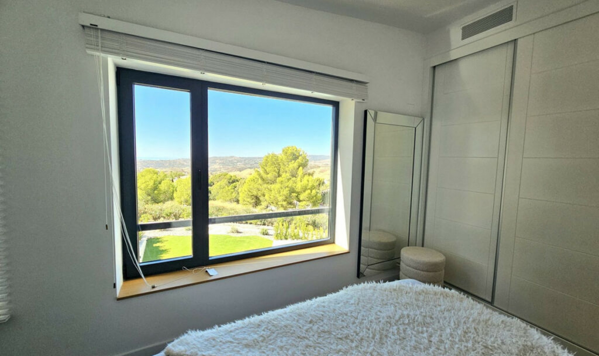 Resale - House -
Mijas