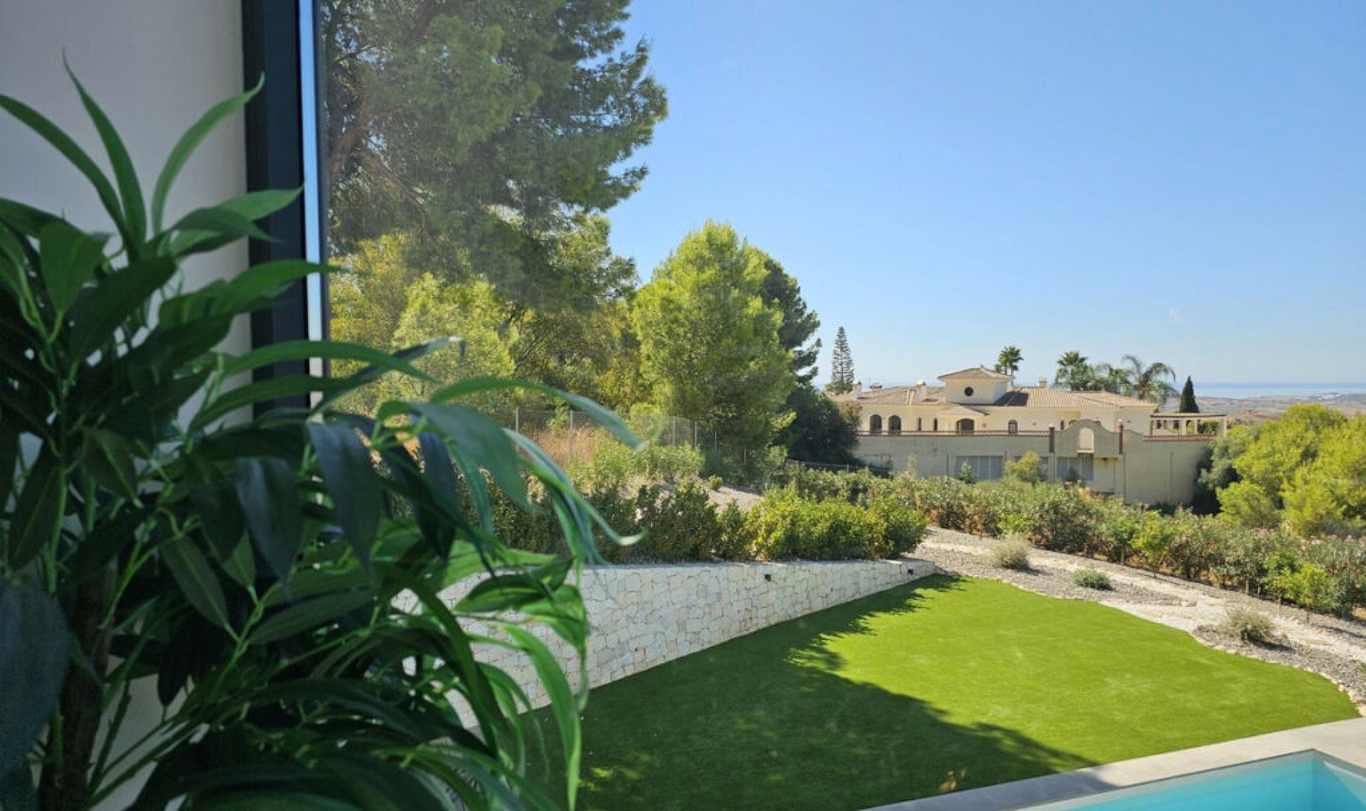 Resale - House -
Mijas