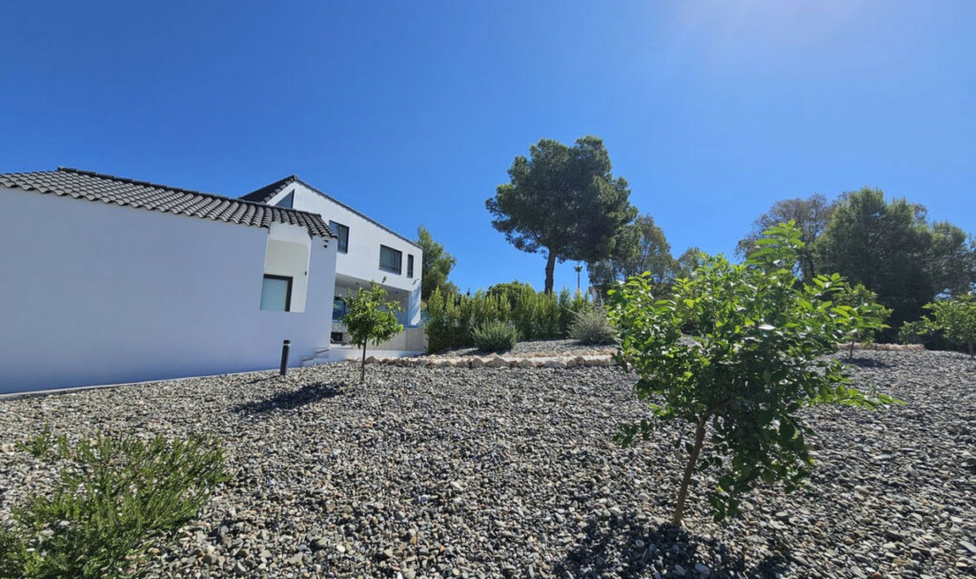 Resale - House -
Mijas