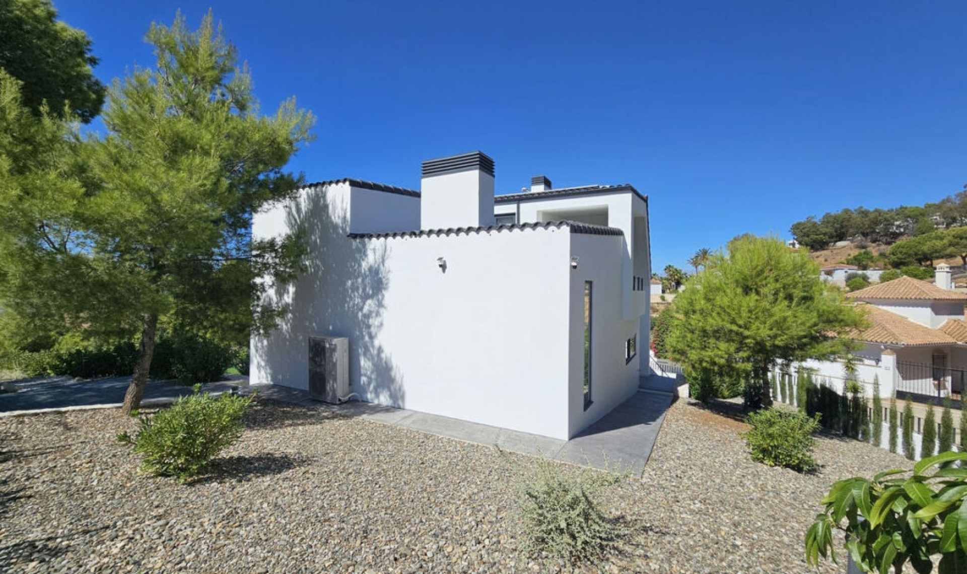 Resale - House -
Mijas