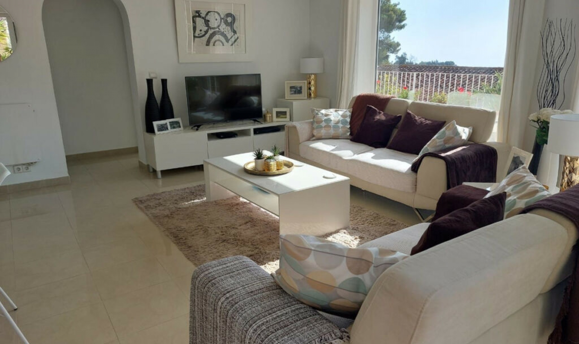 Resale - House -
Mijas