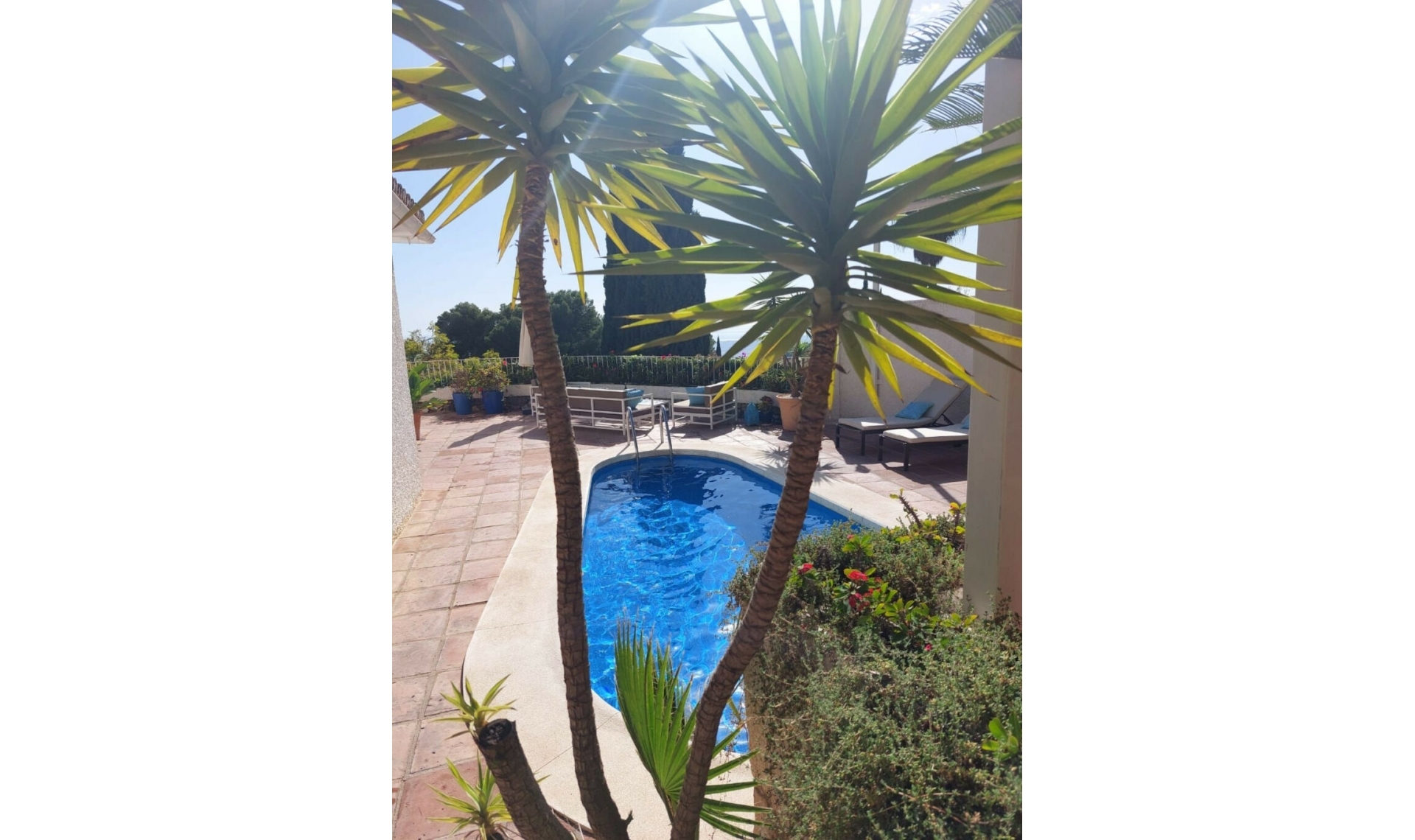Resale - House -
Mijas