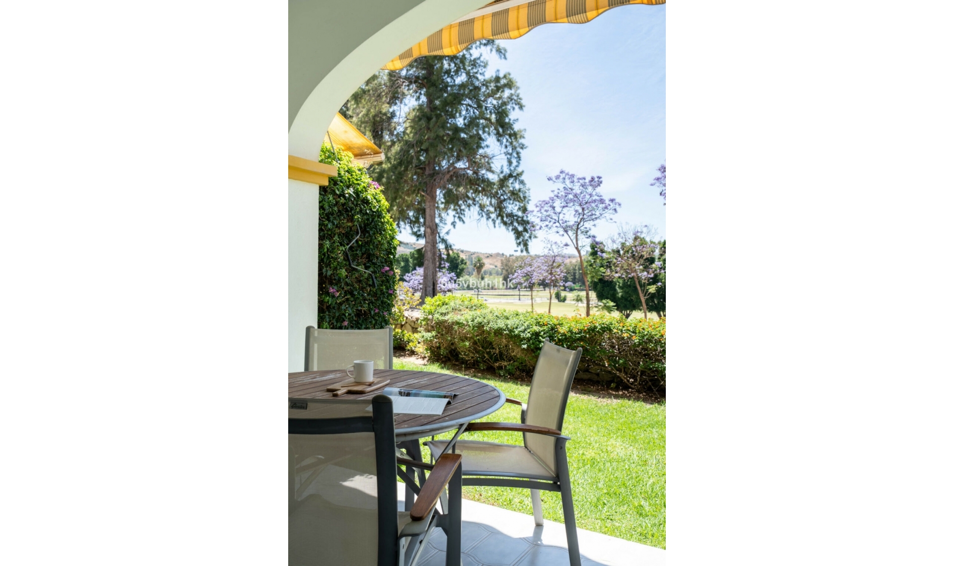 Resale - House -
Mijas