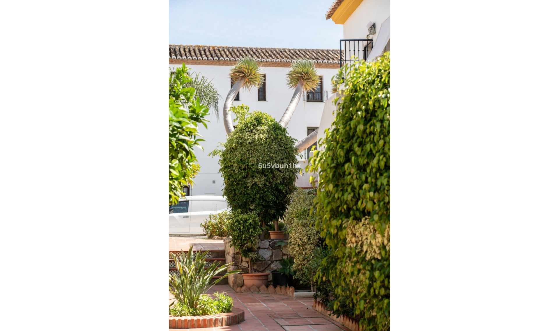 Resale - House -
Mijas