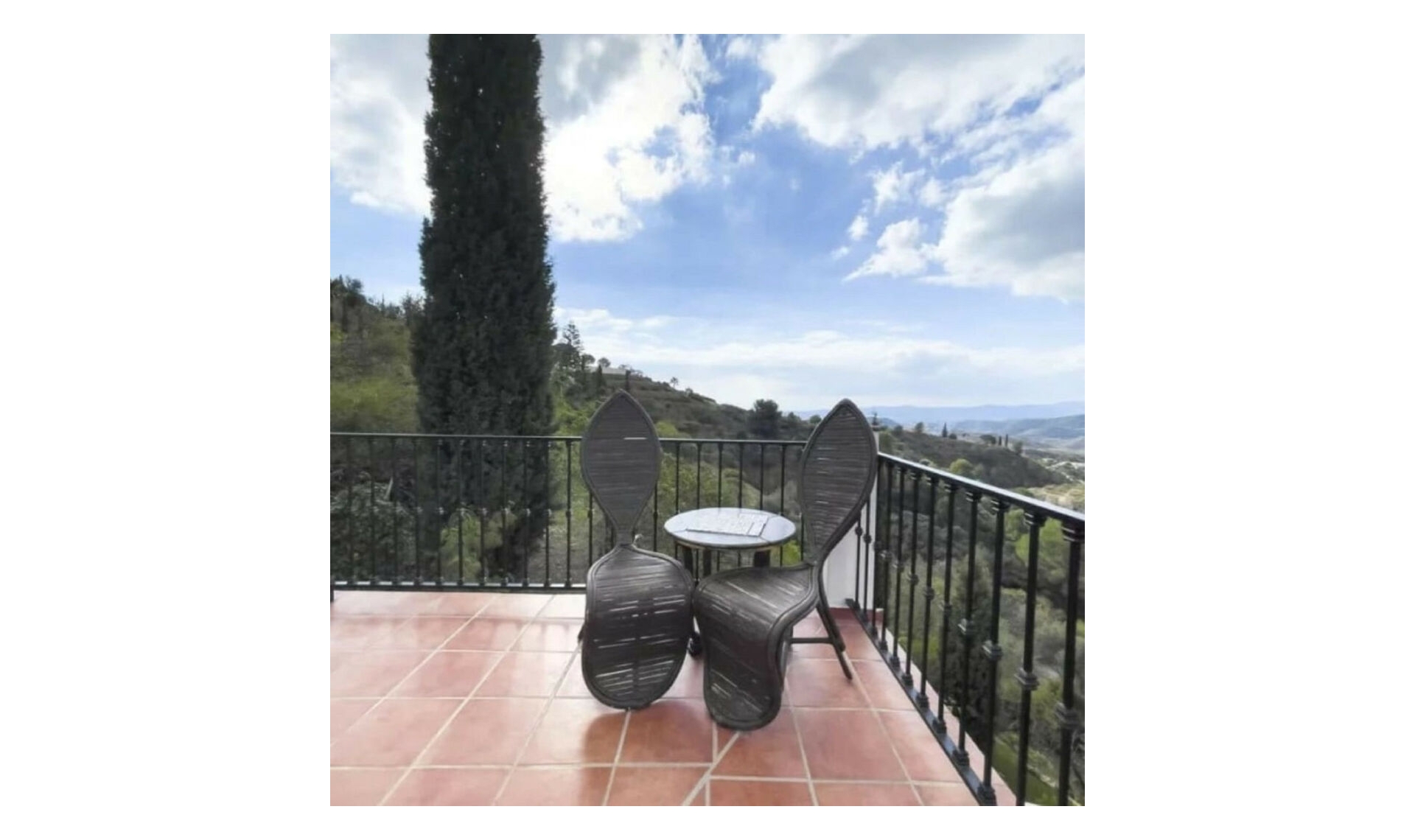 Resale - House -
Mijas