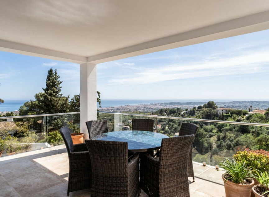 Resale - House -
Mijas