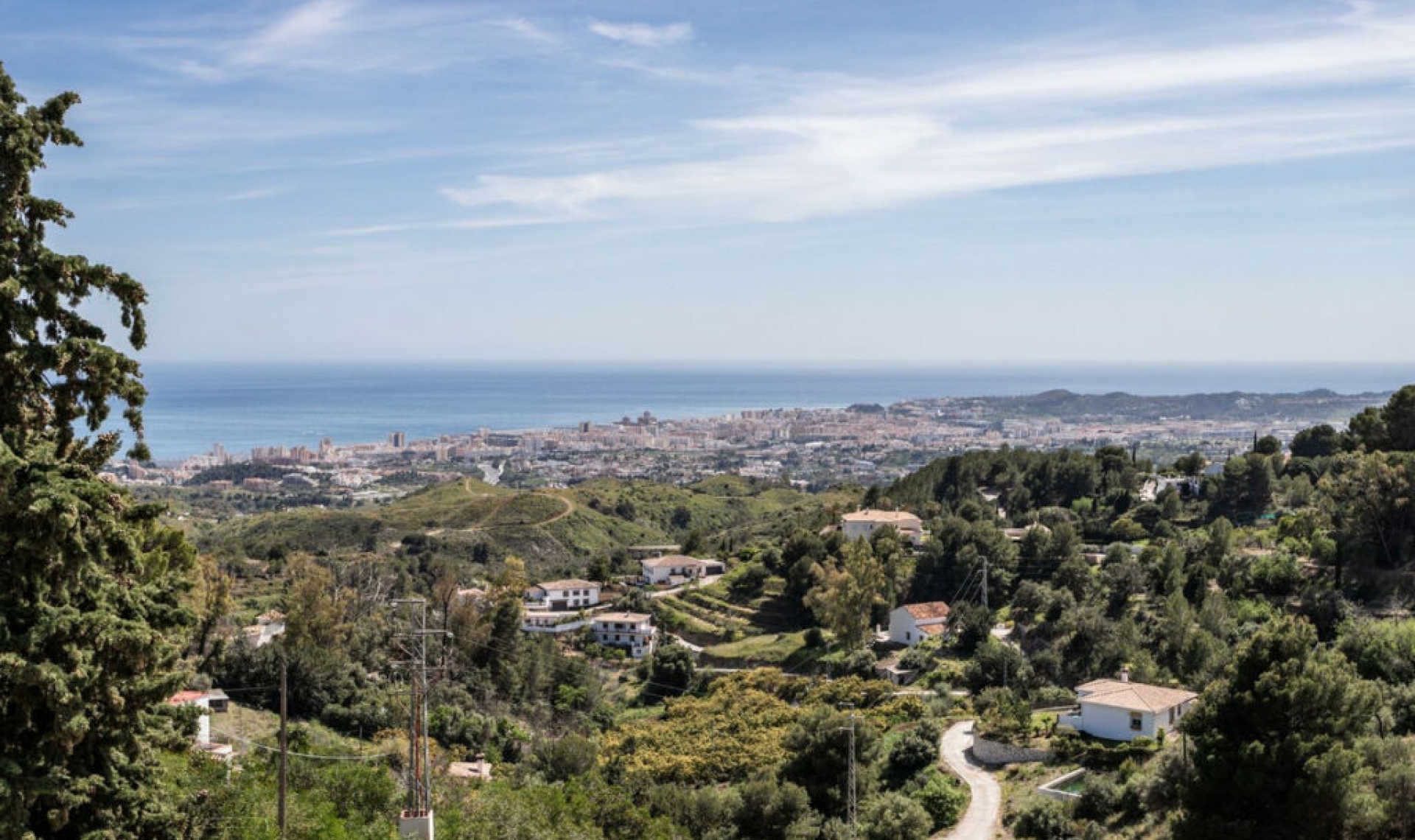 Resale - House -
Mijas
