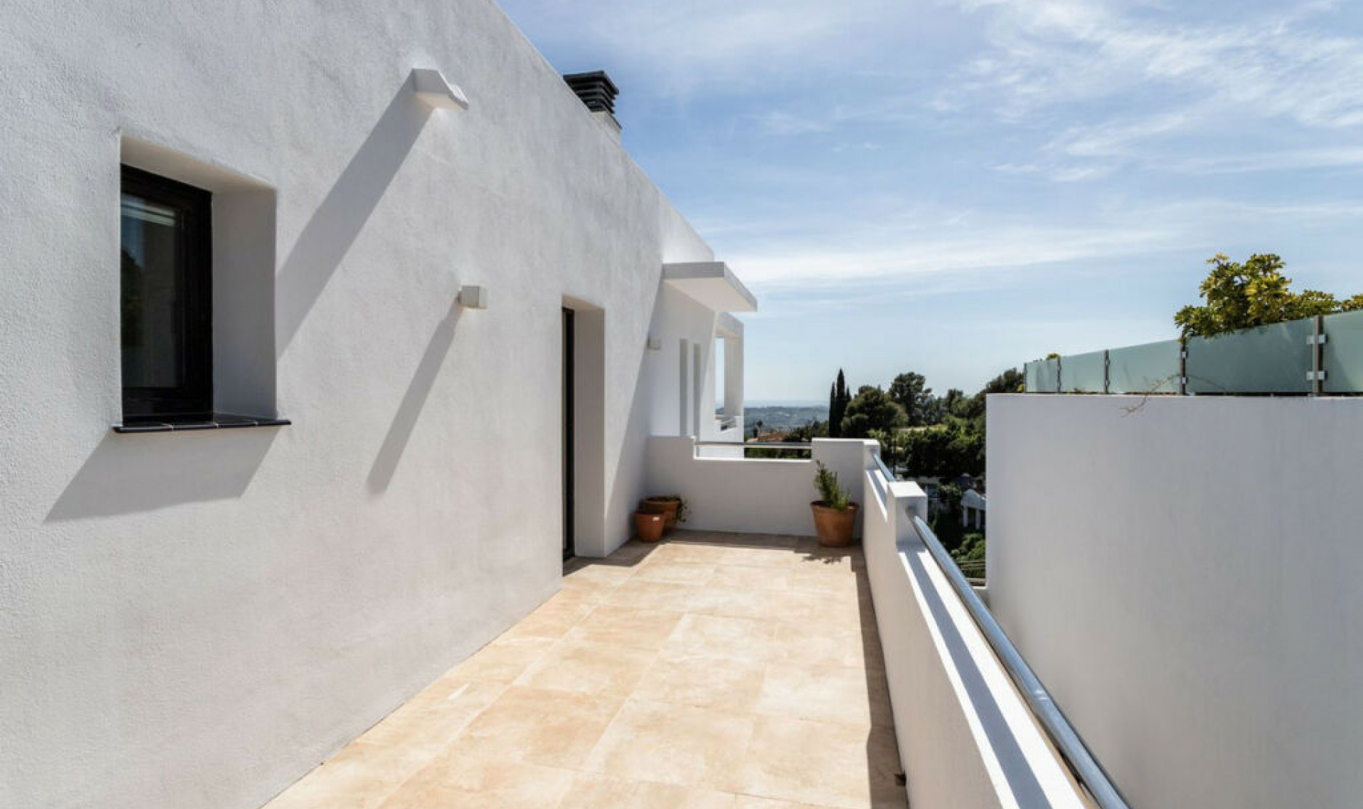 Resale - House -
Mijas