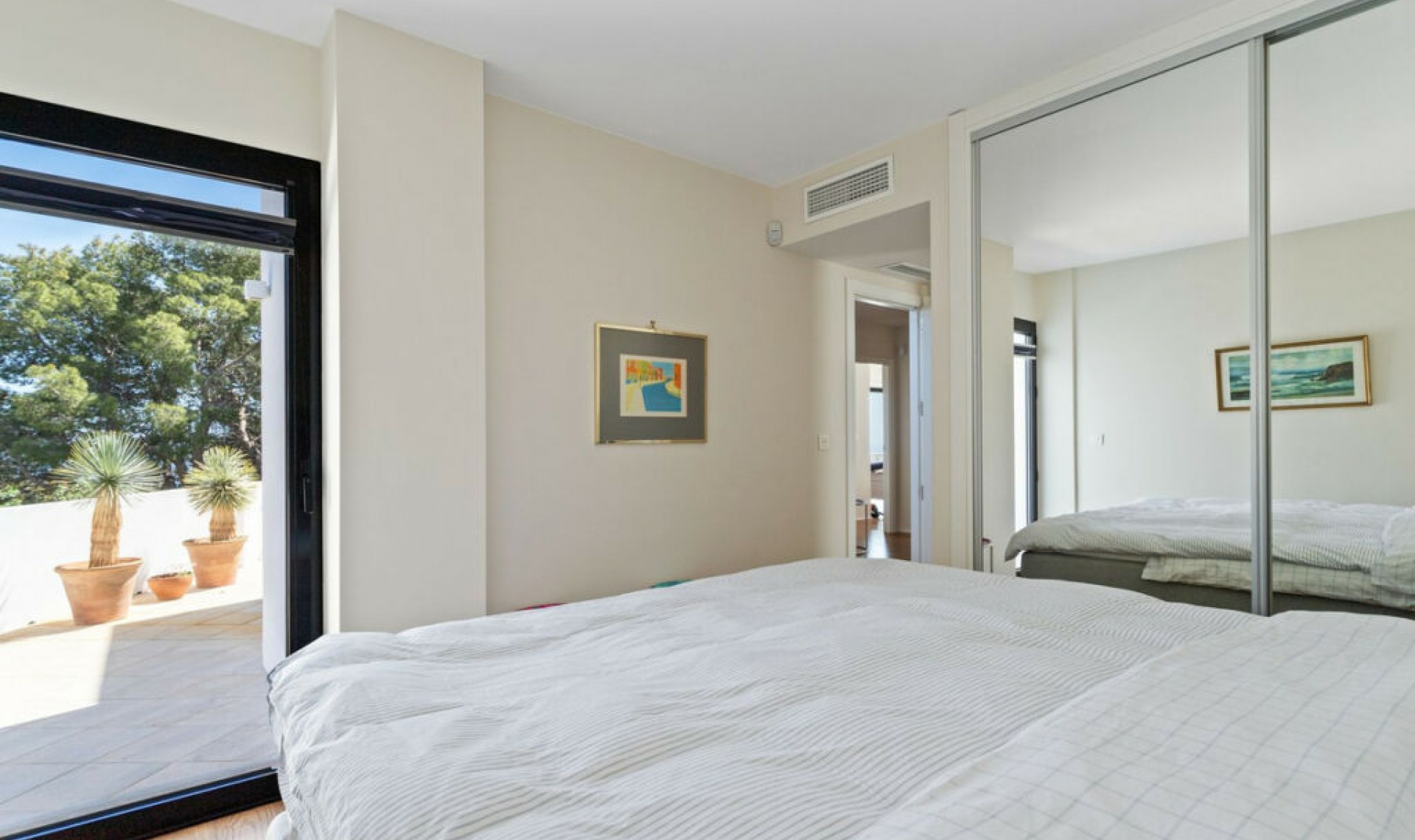 Resale - House -
Mijas