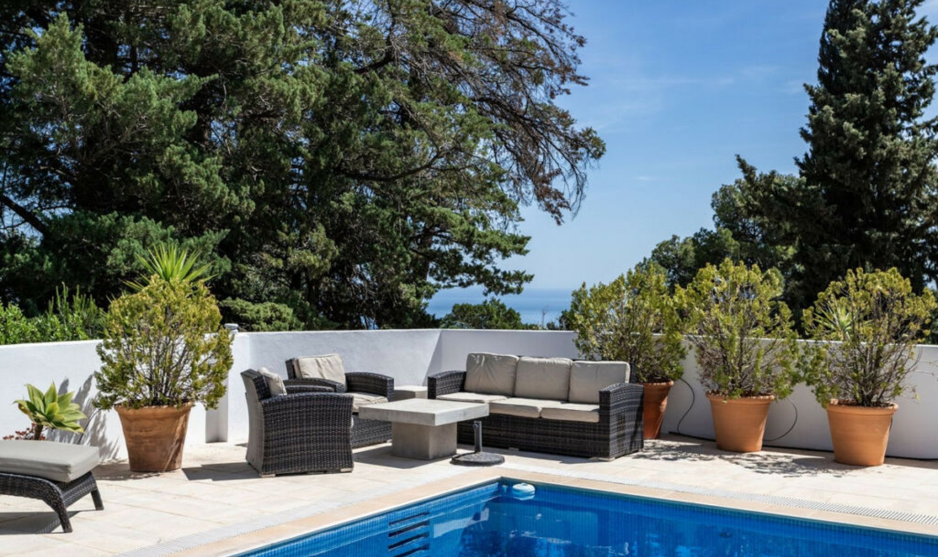 Resale - House -
Mijas