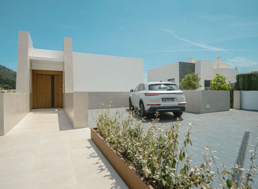 Resale - House -
Mijas