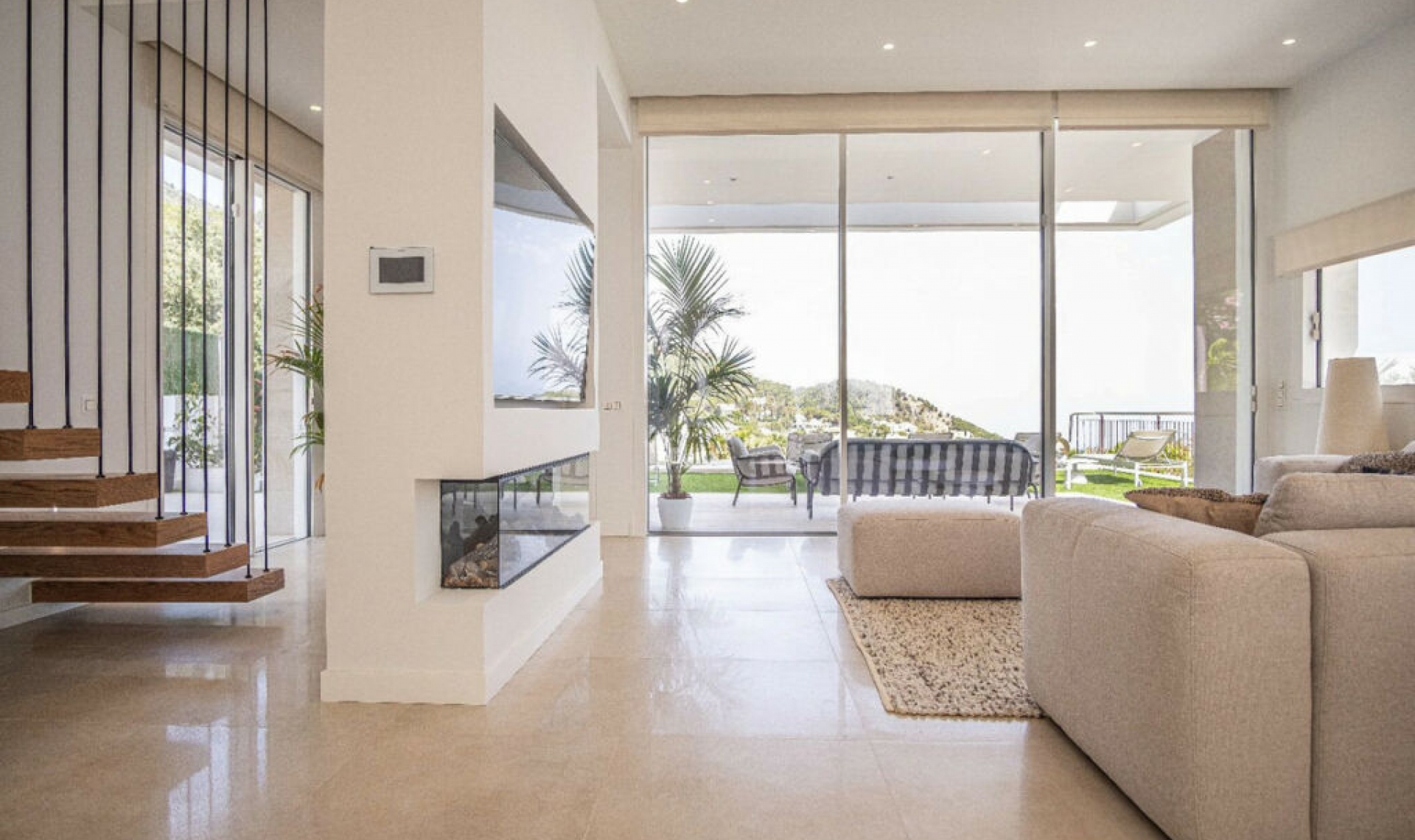 Resale - House -
Mijas