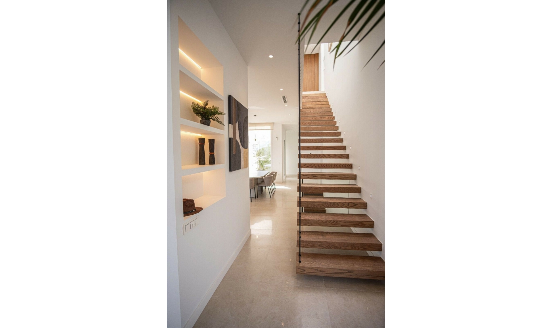 Resale - House -
Mijas