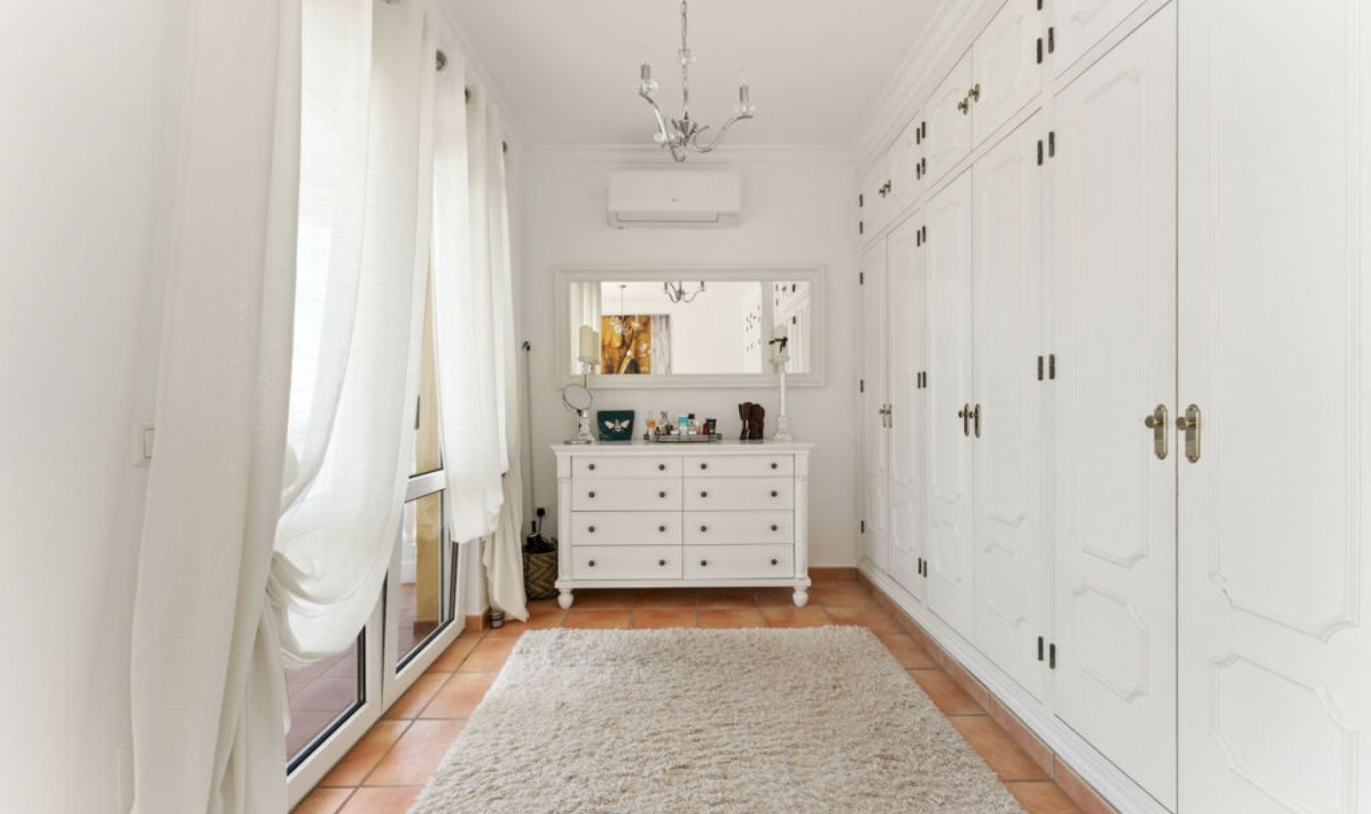 Resale - House -
Mijas