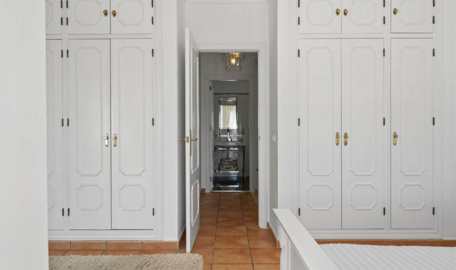 Resale - House -
Mijas