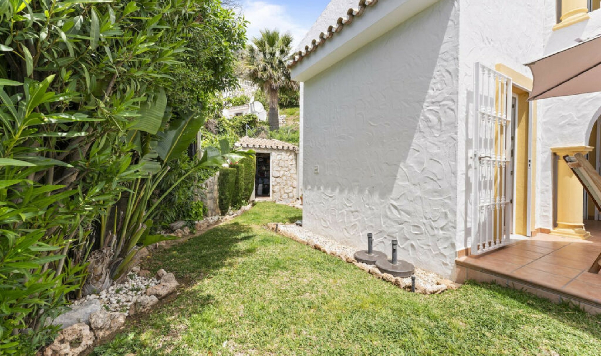 Resale - House -
Mijas