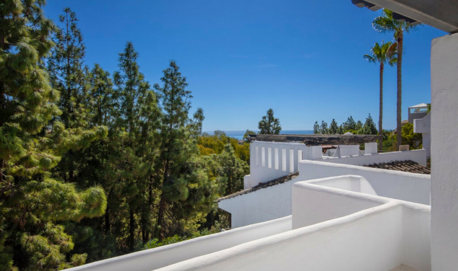 Resale - House -
Mijas